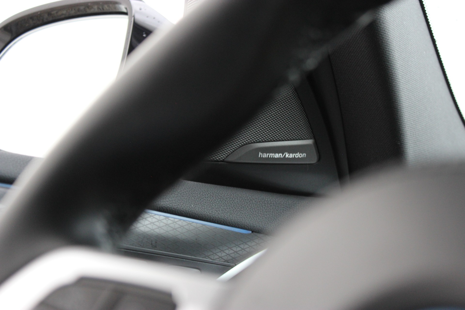 BMW iX3 Impressive *0.9%-LEASINGAKTION*-image-22