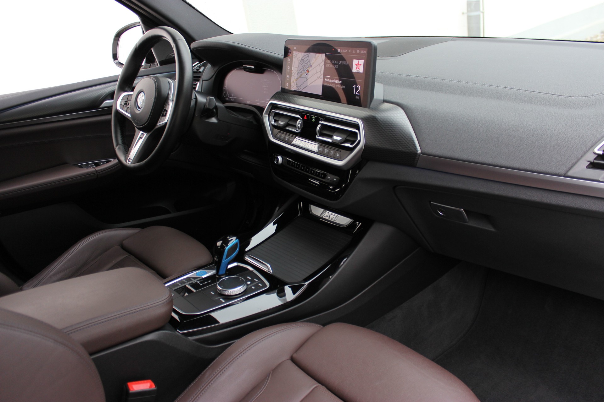 BMW iX3 Impressive *0.9%-LEASINGAKTION*-image-2