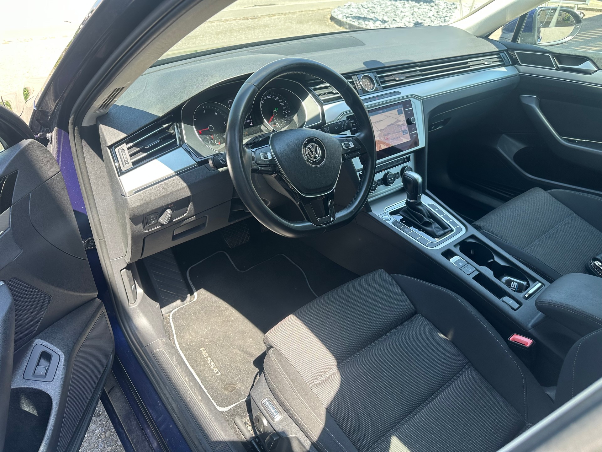 VW Passat Variant 2.0 TDI BMT Comfortline DSG-image-5
