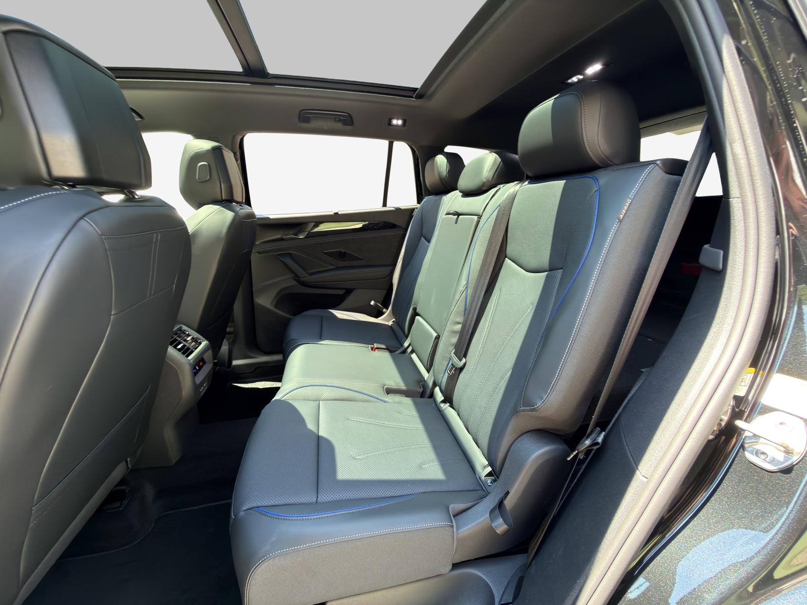 VW Tayron 2.0 TSI R-Line DSG 4Motion-image-11