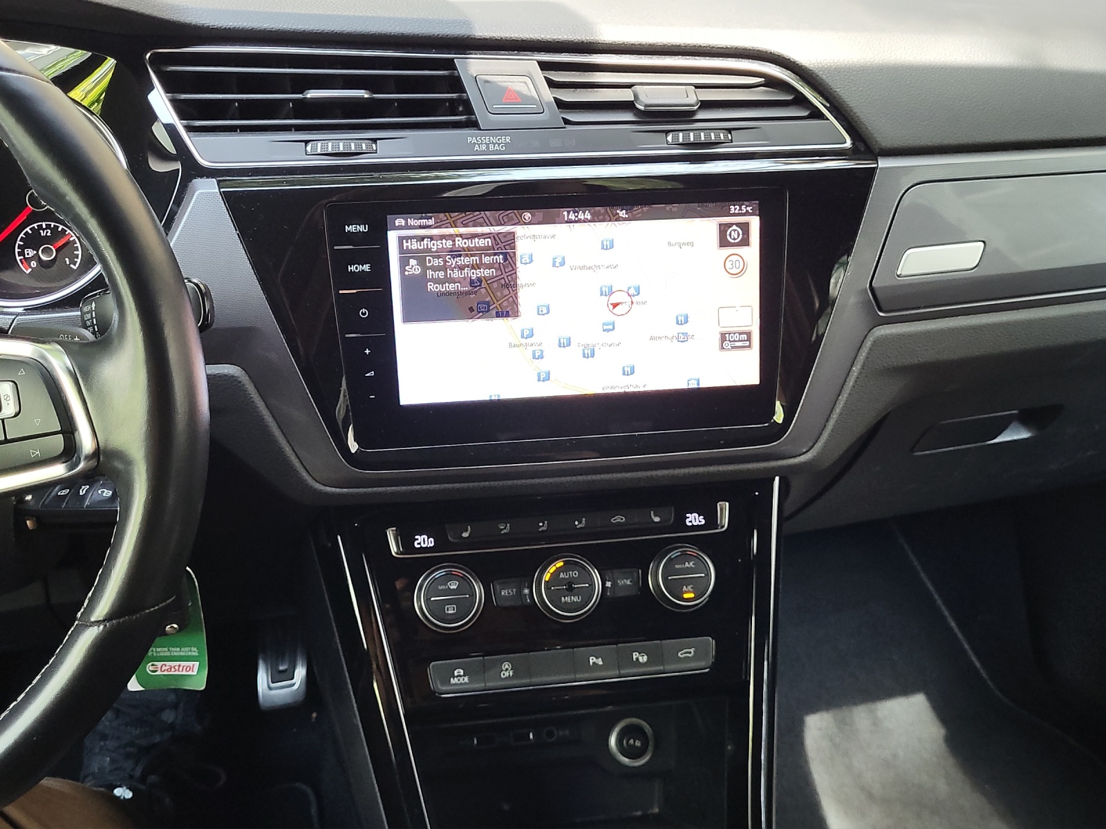 VW Touran Highline EVO 1.5TSI 150PS DSG 7 Plätze-image-14