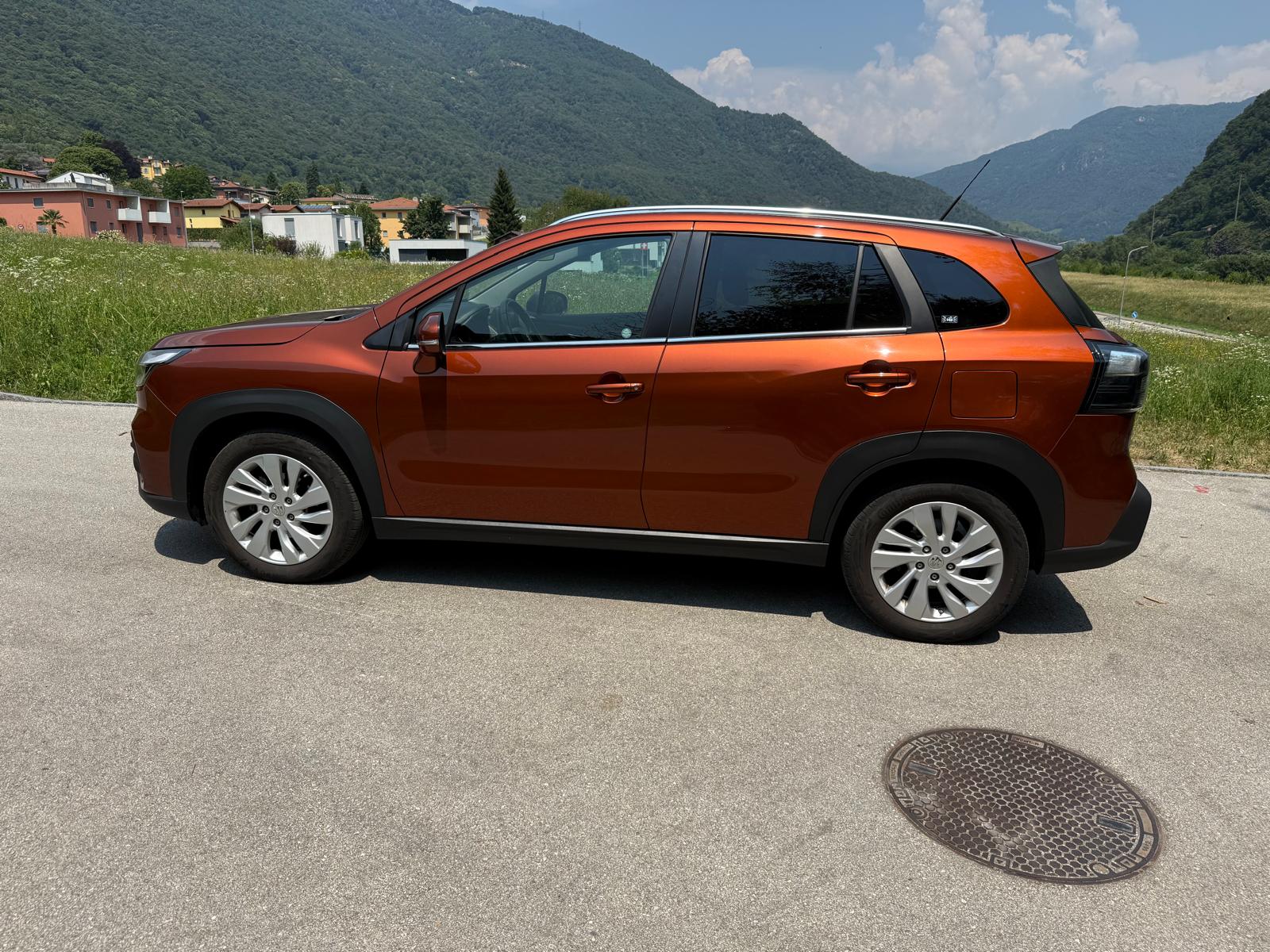 SUZUKI S-Cross 1.5 Compact Top Hybrid-image-7