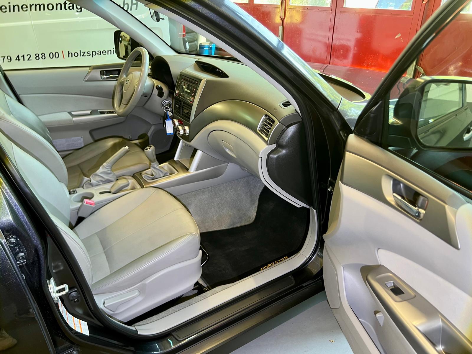 SUBARU Forester 2.0X Swiss ✅-image-13