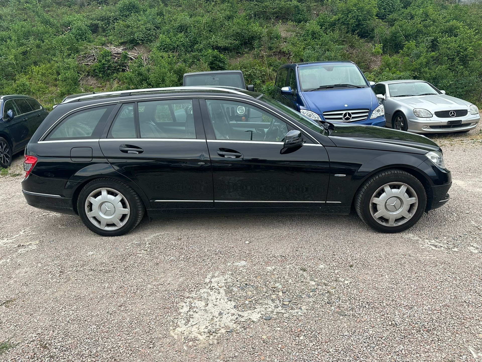 MERCEDES-BENZ C 180 CGI BlueEfficiency Avantgarde Automatic-image-6