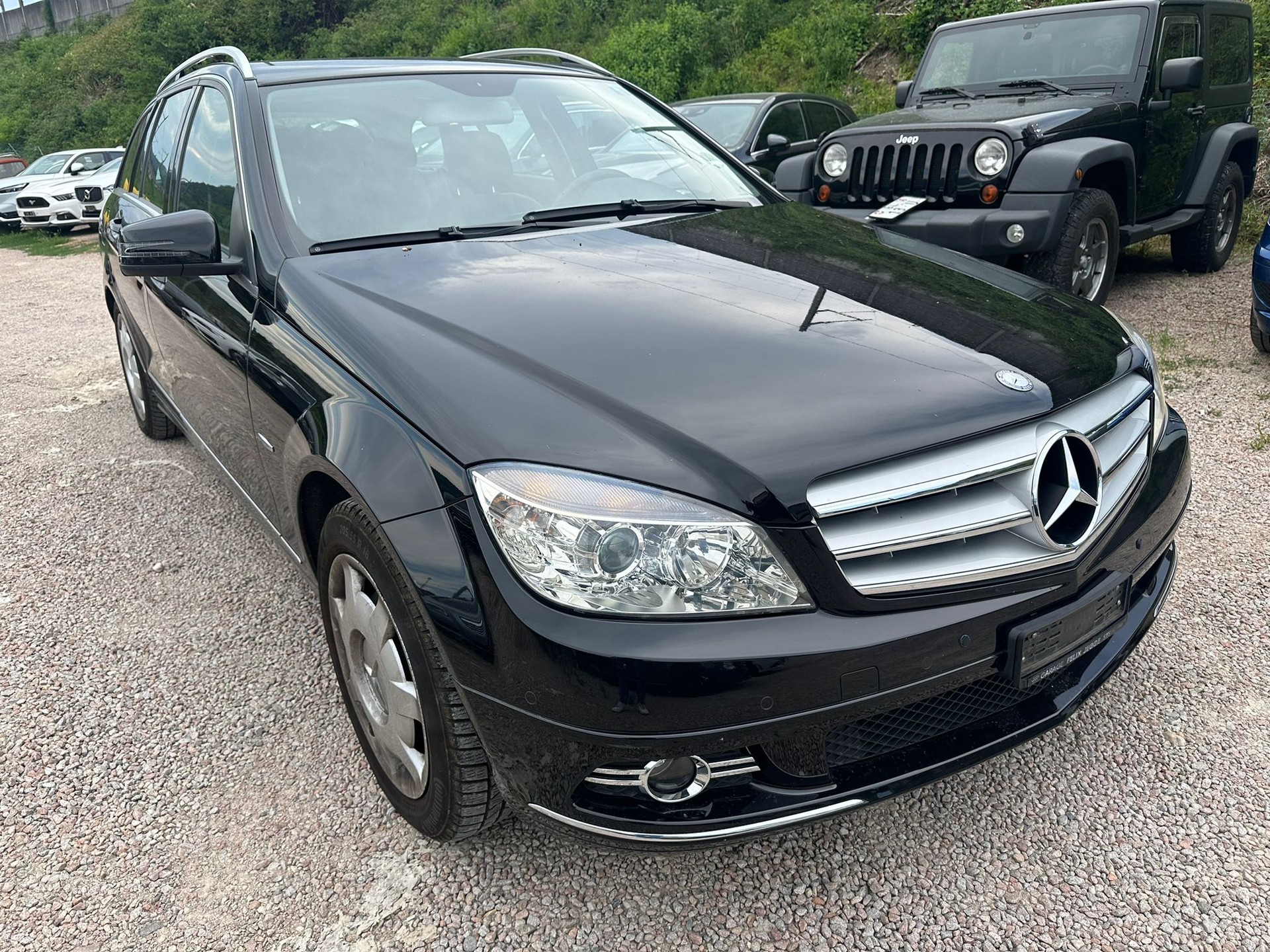 MERCEDES-BENZ C 180 CGI BlueEfficiency Avantgarde Automatic-image-8