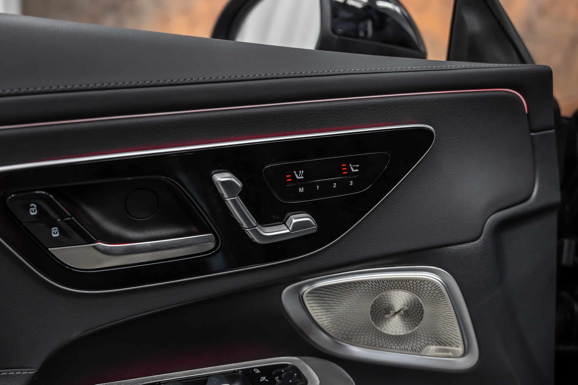 MERCEDES-BENZ CLE 300 AMG Line 4matic Cabriolet *Digital-Light*Head-Up*Burmester*360°*-image-19