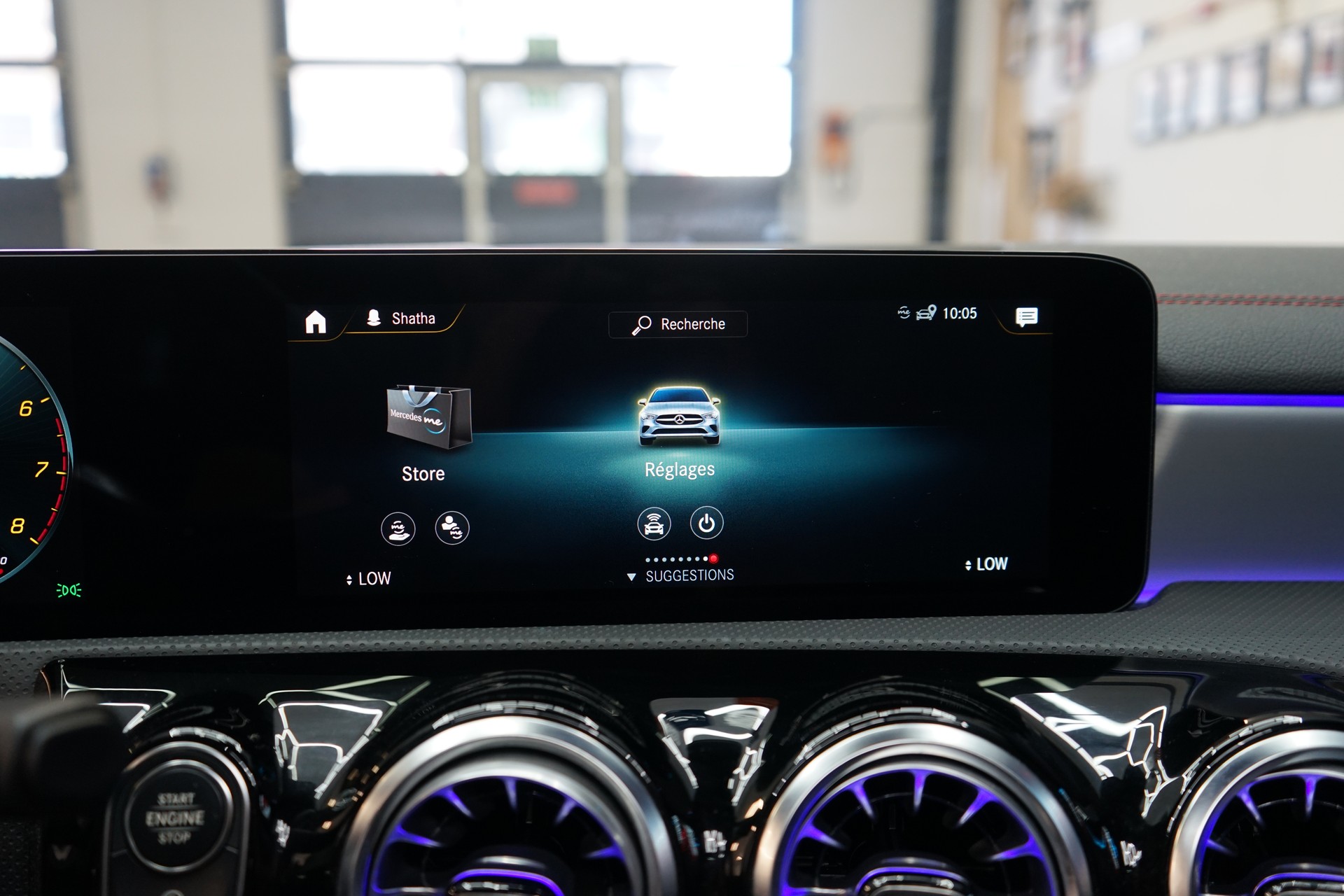 MERCEDES-BENZ CLA 200 AMG Line 7G-DCT-image-14