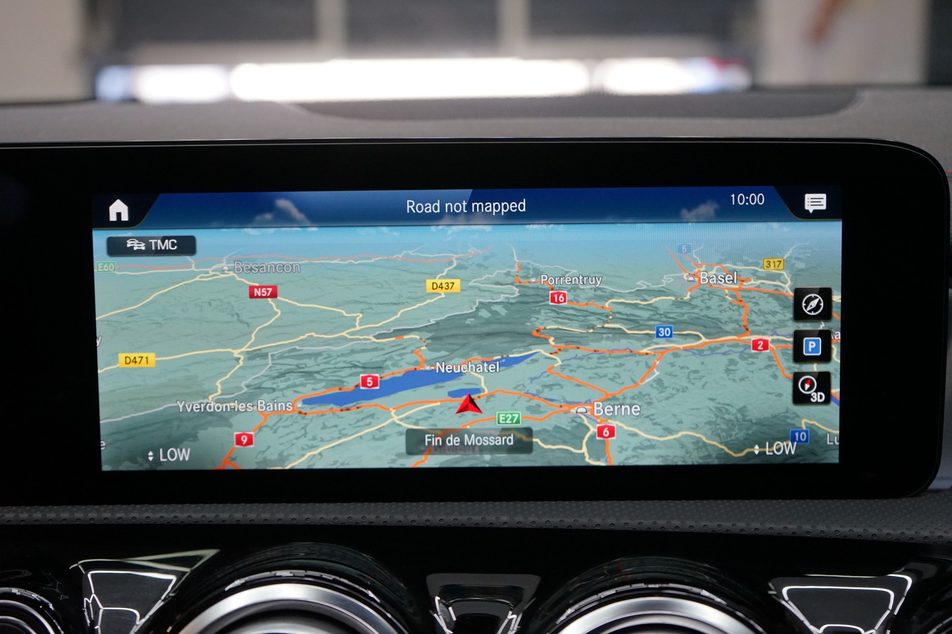 MERCEDES-BENZ CLA 200 AMG Line 7G-DCT-image-13