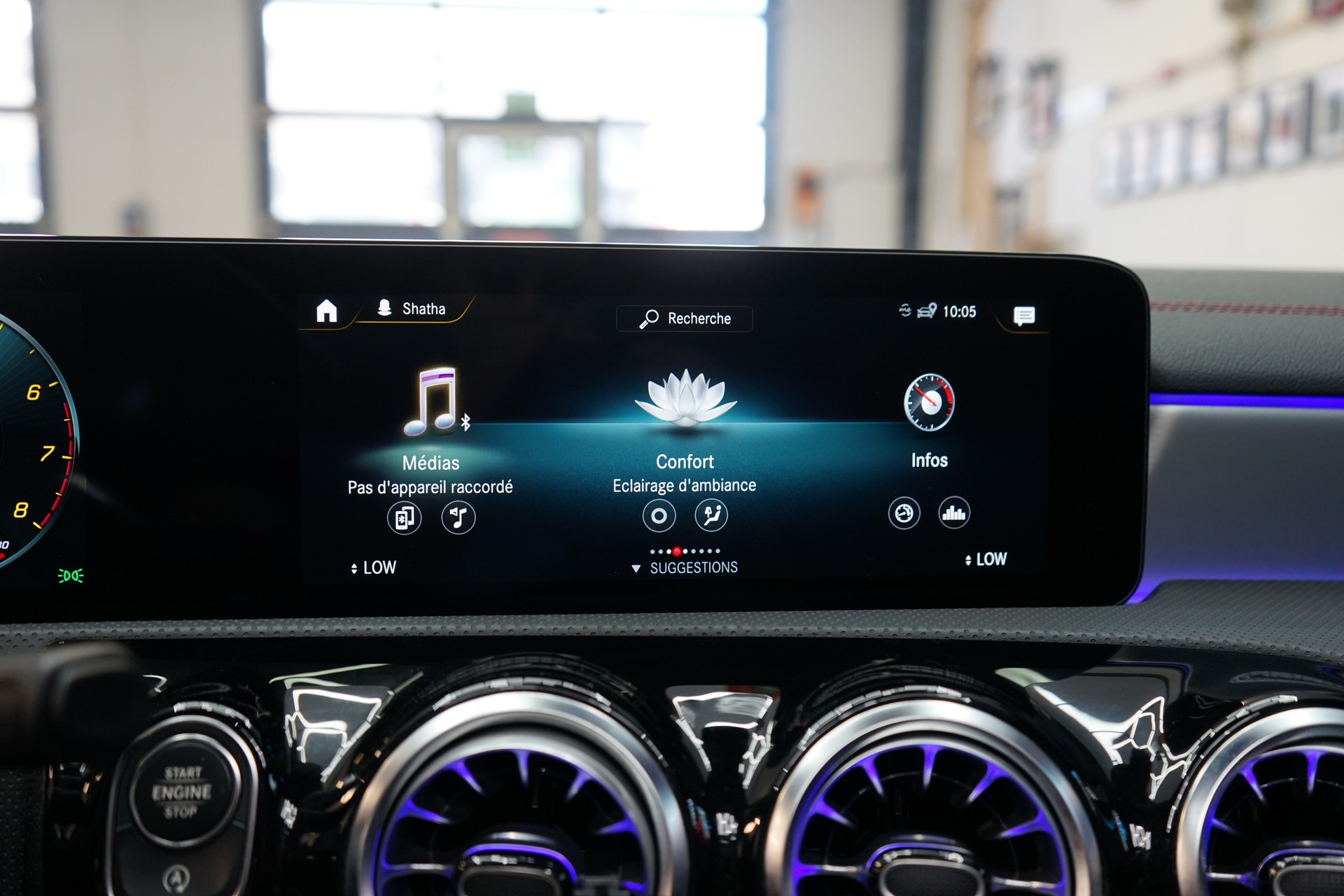 MERCEDES-BENZ CLA 200 AMG Line 7G-DCT-image-16