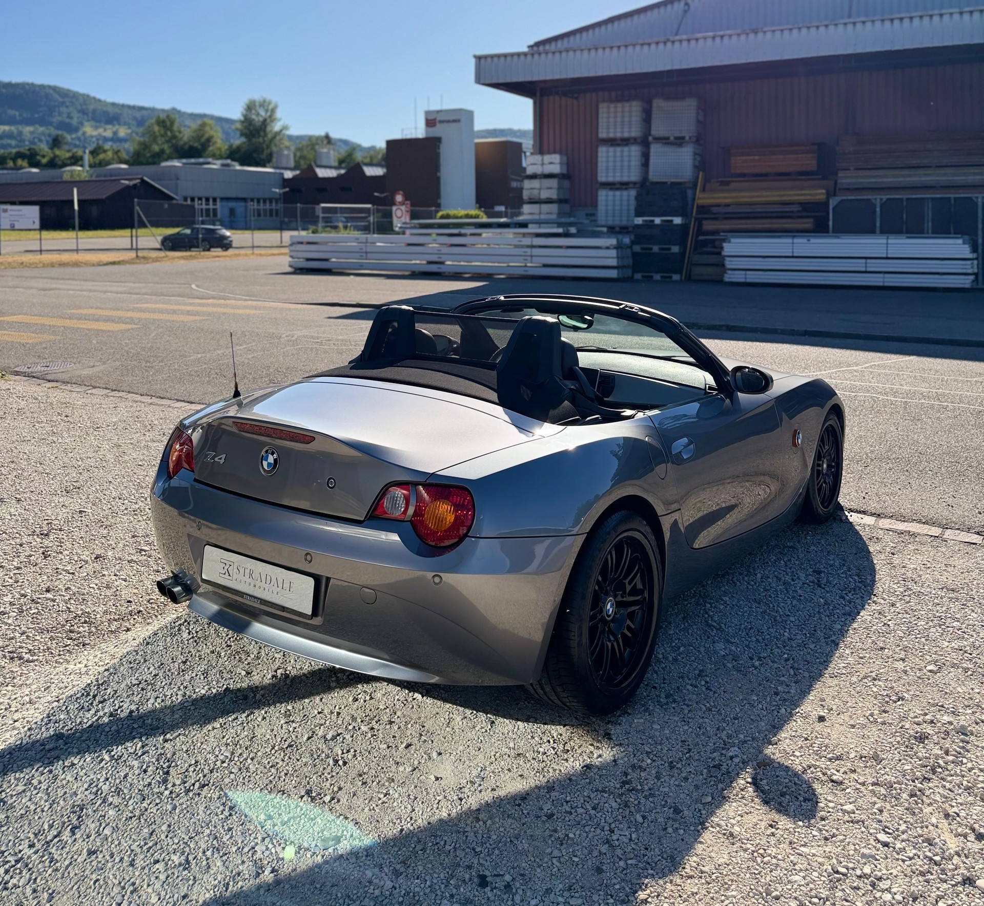 BMW Z4 2.5i Roadster M-Sport-image-6