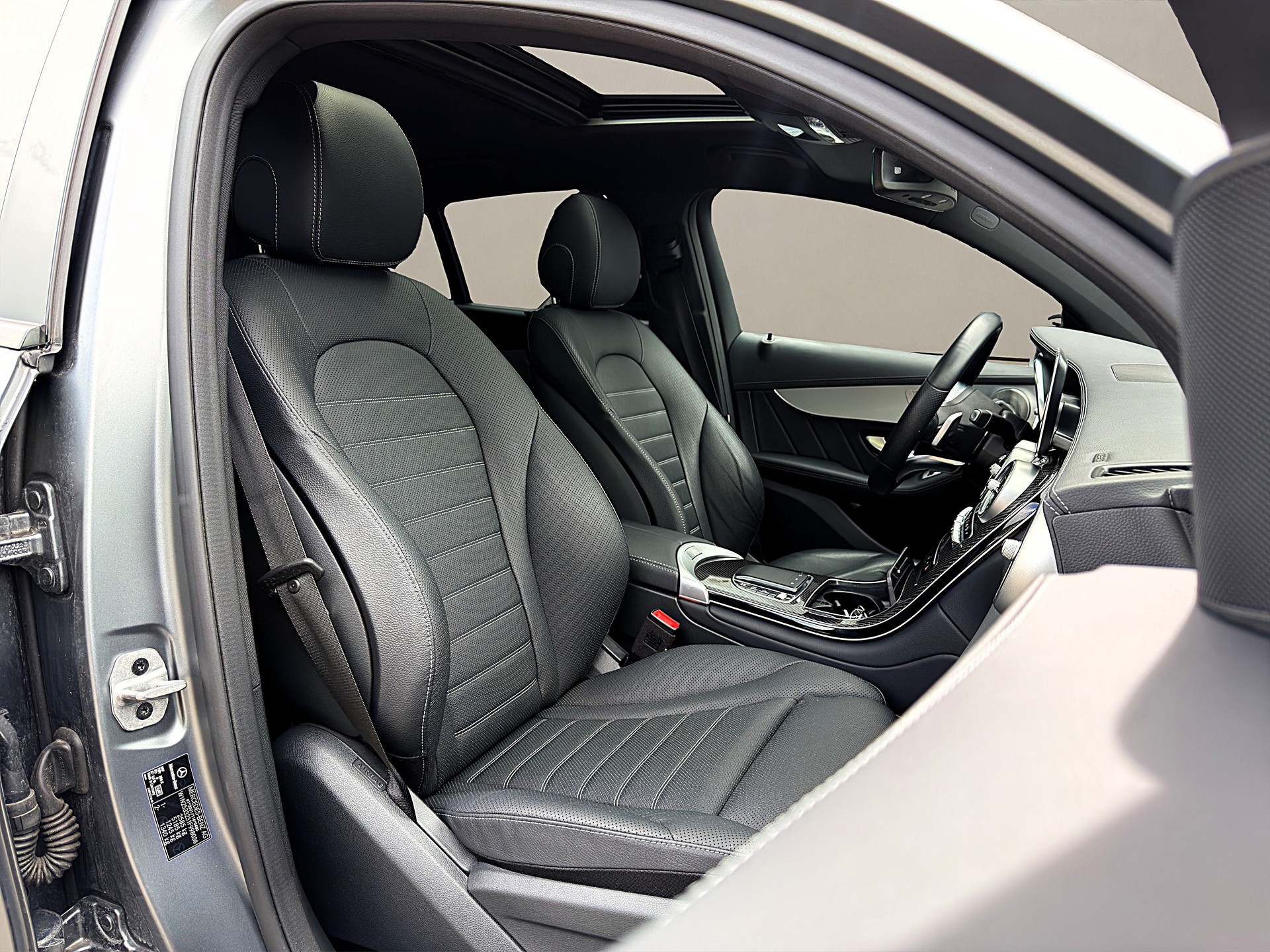 MERCEDES-BENZ GLC Coupé 400 d ❗AMG Line❗ 4Matic 9G-Tronic✅CH-Fahrzeug & Gratis-Service✅-image-9