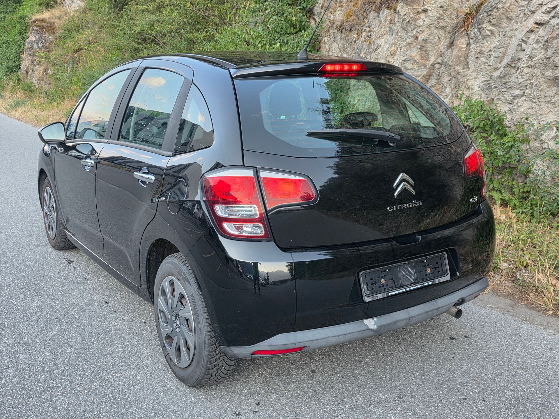 CITROEN C3 1.2i Attraction-image-2