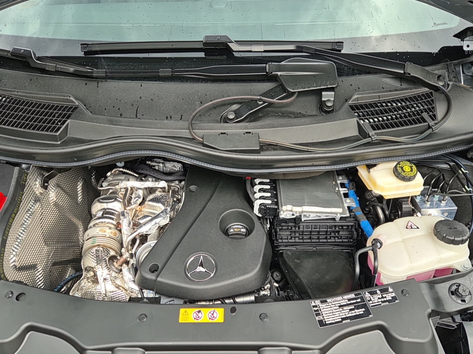 MERCEDES-BENZ V 300 d lang Swiss 9G-T-image-20