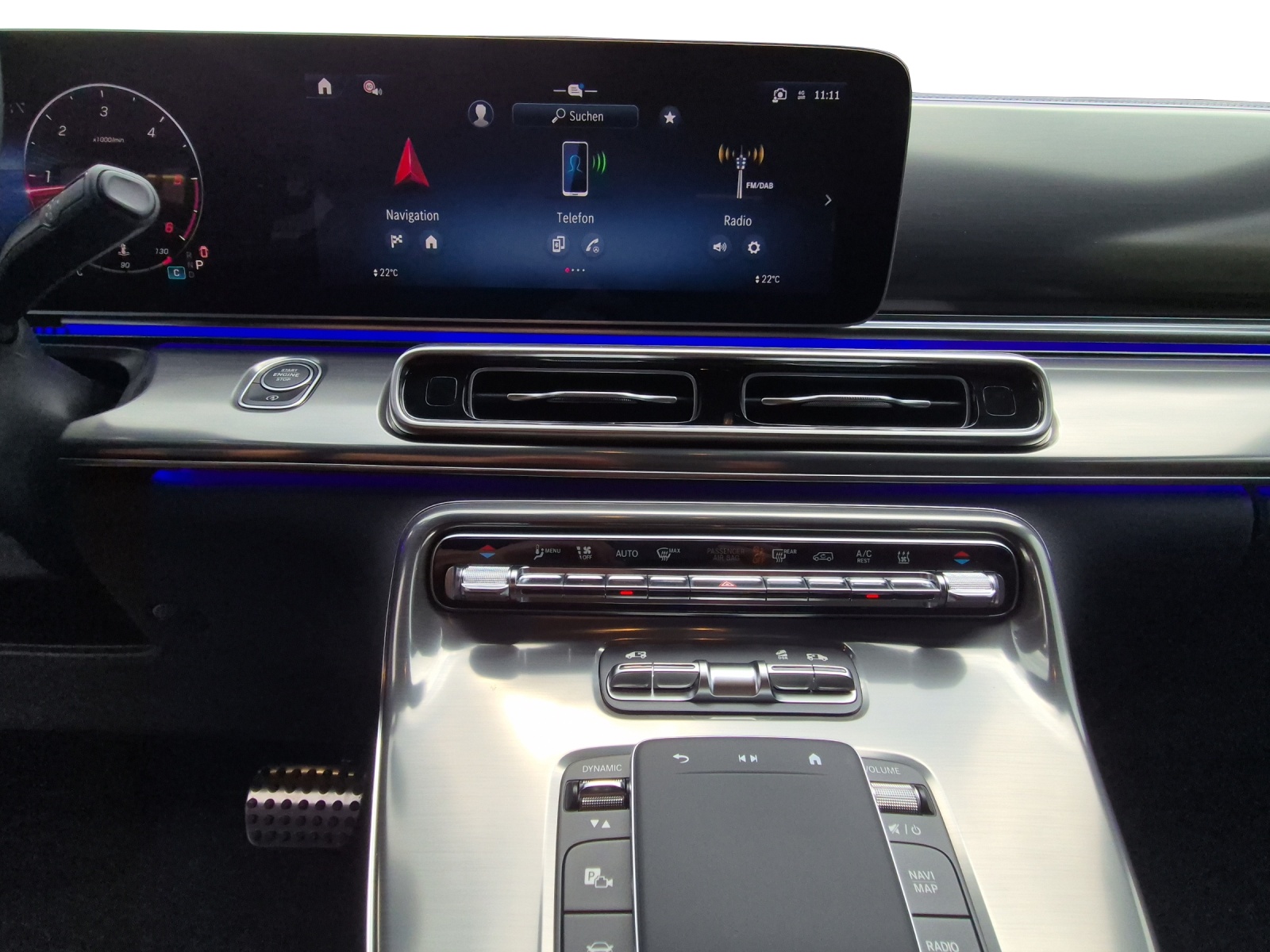 MERCEDES-BENZ V 300 d lang Swiss 9G-T-image-14
