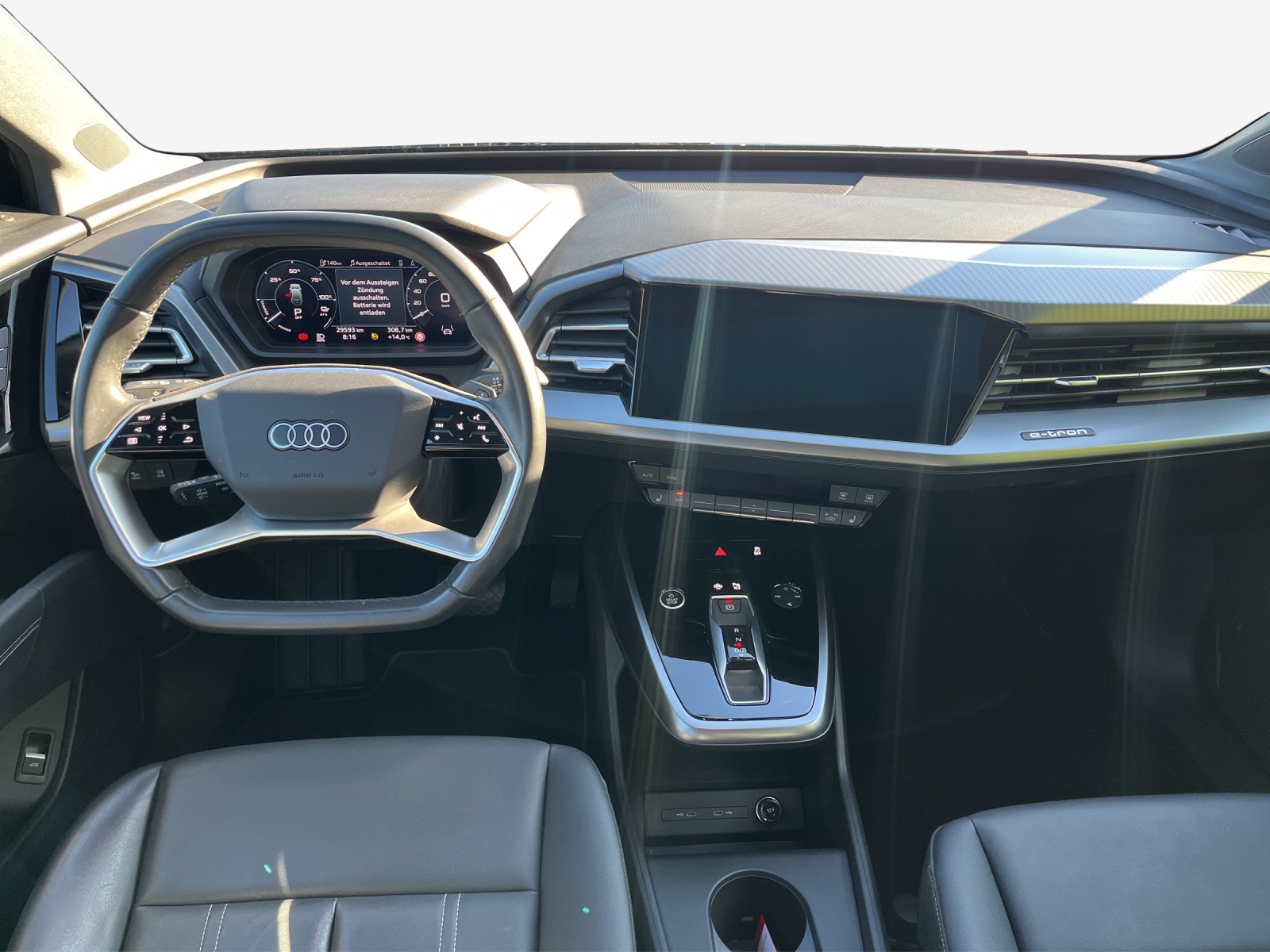 AUDI Q4 e-tron 35-image-9