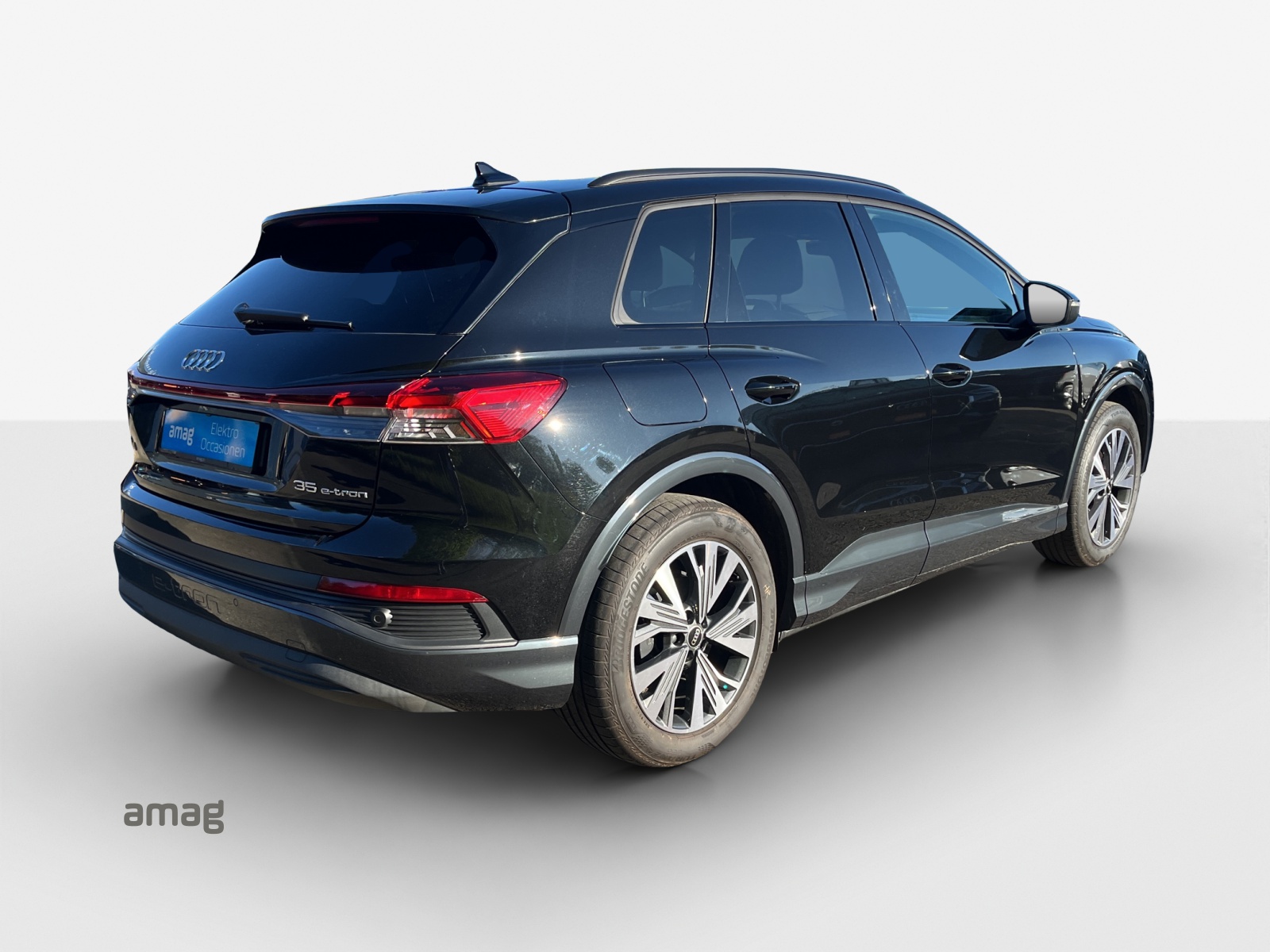 AUDI Q4 e-tron 35-image-5