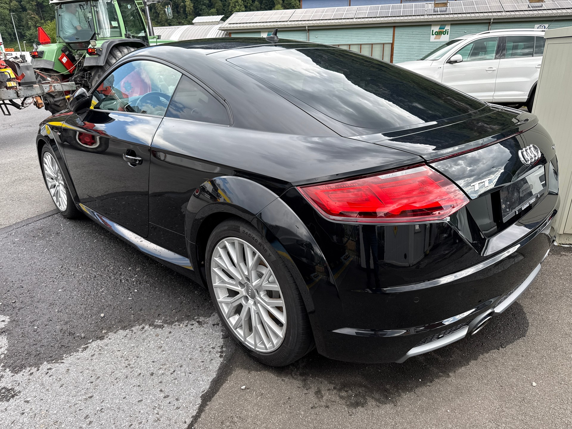 AUDI TT Coupé 2.0 TFSI quattro S-tronic-image-3