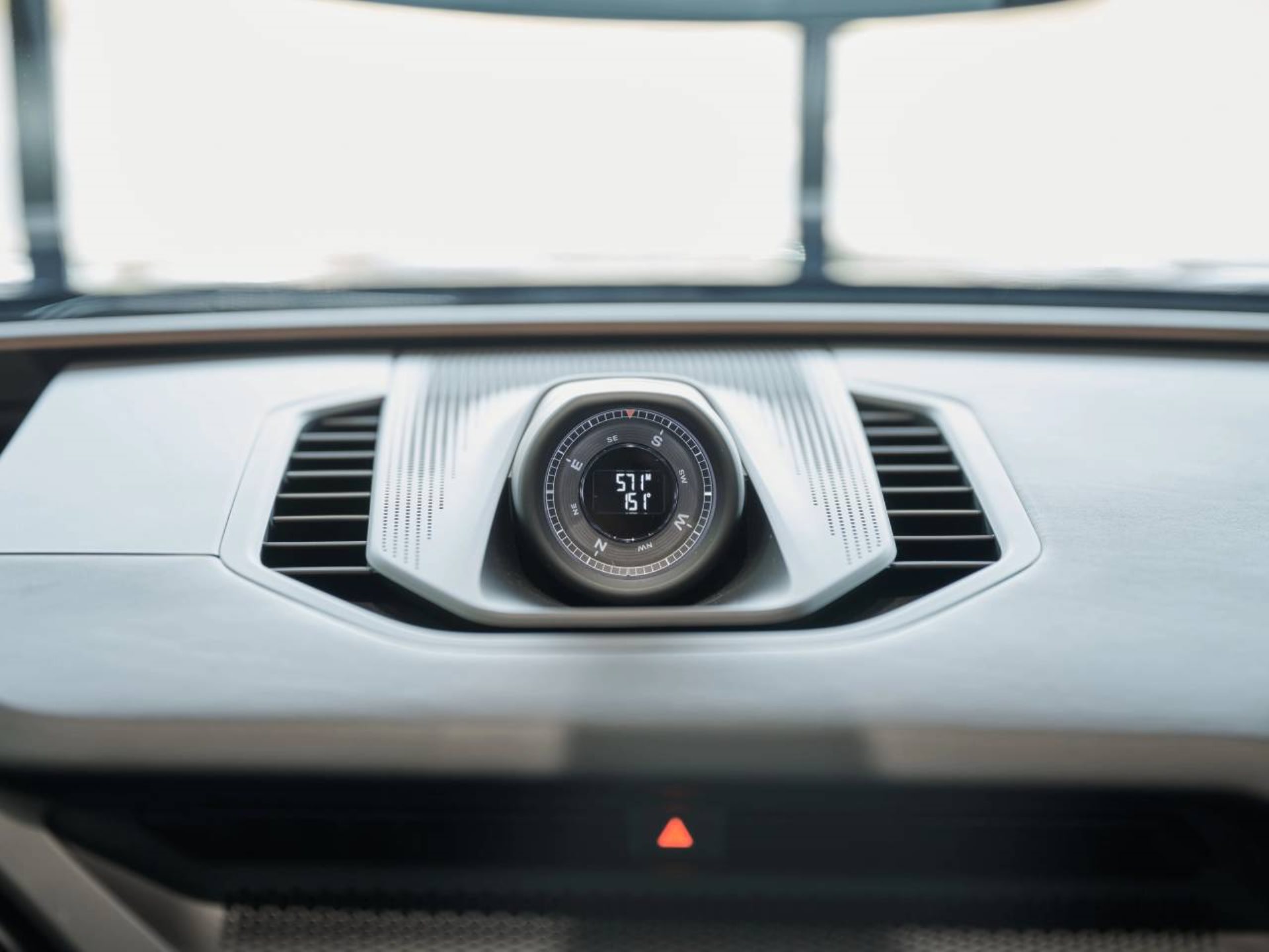 PORSCHE Cayenne Turbo Coupé Electric-image-29