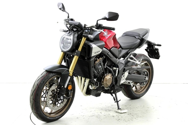 HONDA CB 650 R ABS E-Clutch-showroom-element-2