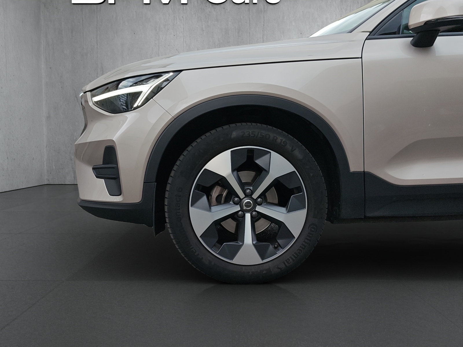 VOLVO XC40 1.5 T2 XCITE-image-3