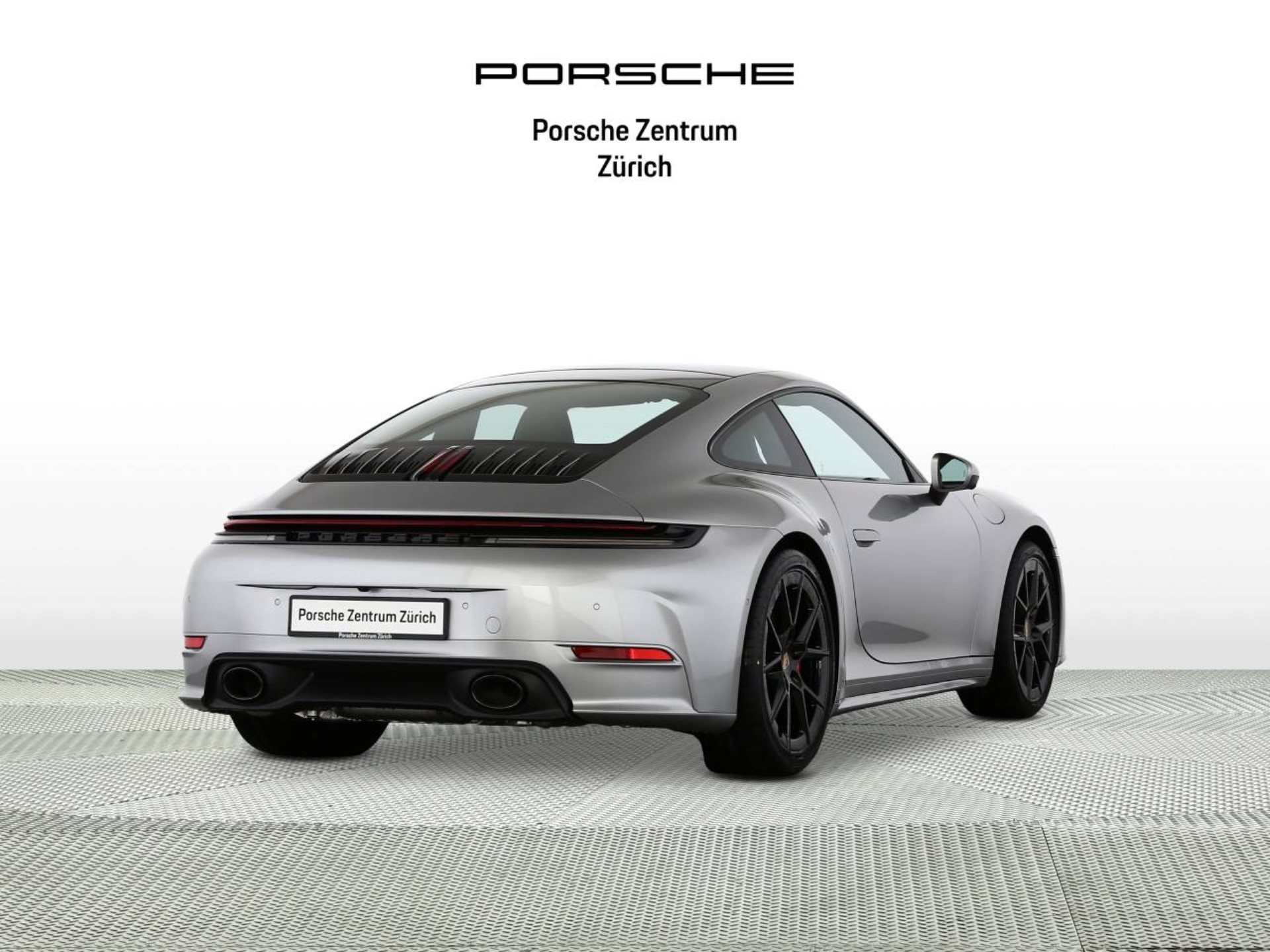 PORSCHE 911 Carrera 4S-image-2