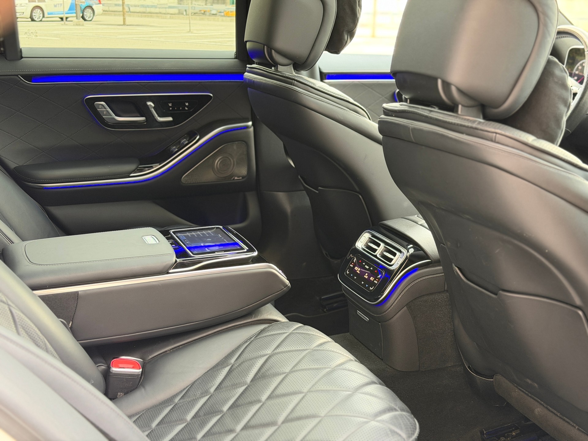 MERCEDES-BENZ S 400 d 4Matic AMG Line 9G-Tronic-image-22