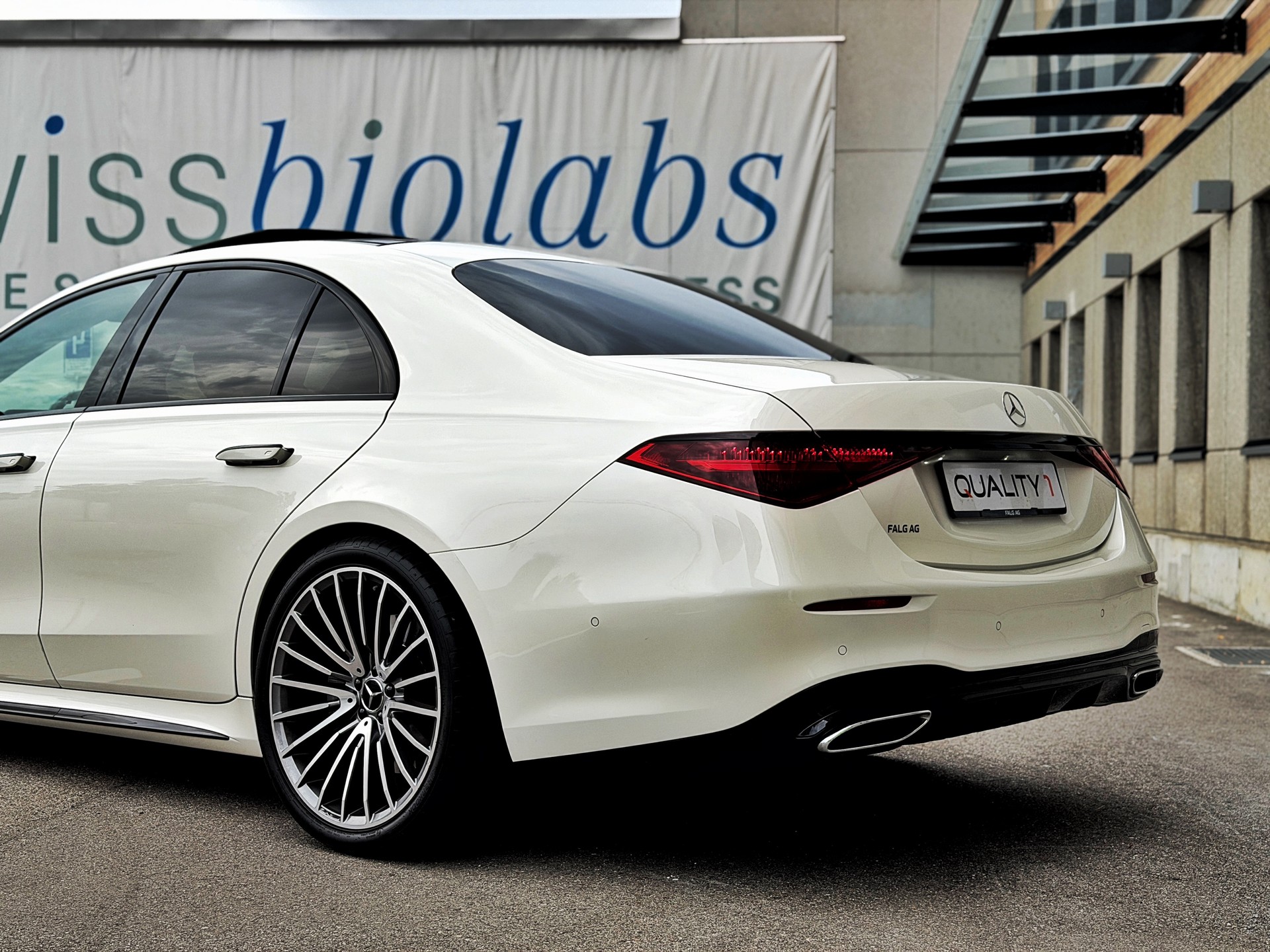 MERCEDES-BENZ S 400 d 4Matic AMG Line 9G-Tronic-image-9