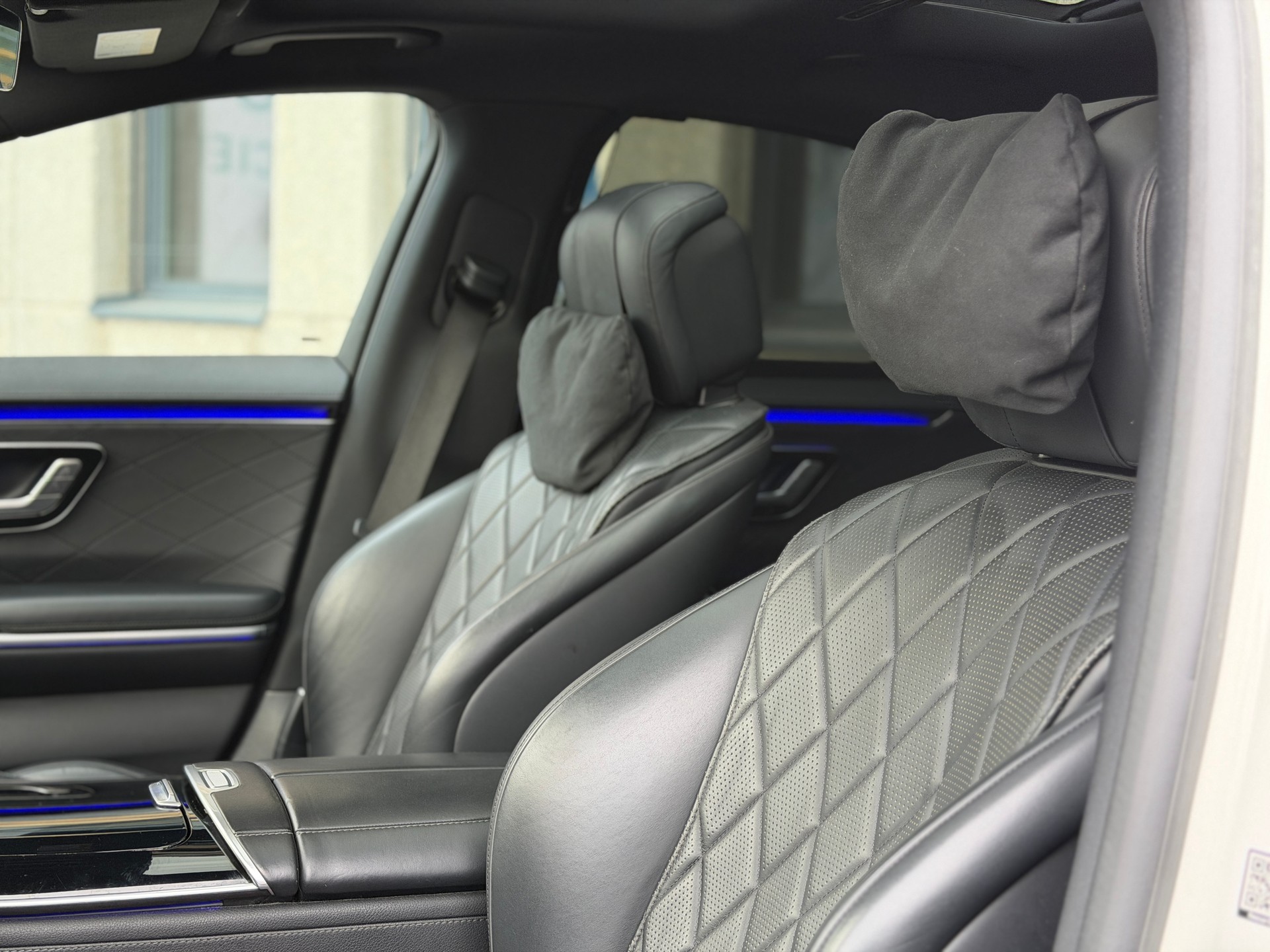 MERCEDES-BENZ S 400 d 4Matic AMG Line 9G-Tronic-image-14