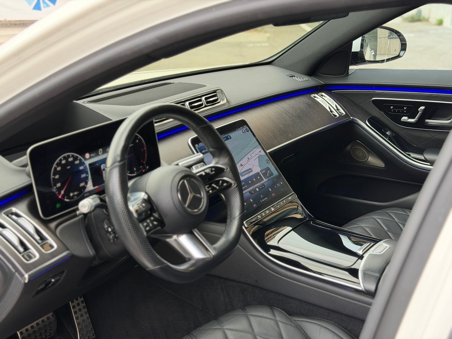 MERCEDES-BENZ S 400 d 4Matic AMG Line 9G-Tronic-image-13