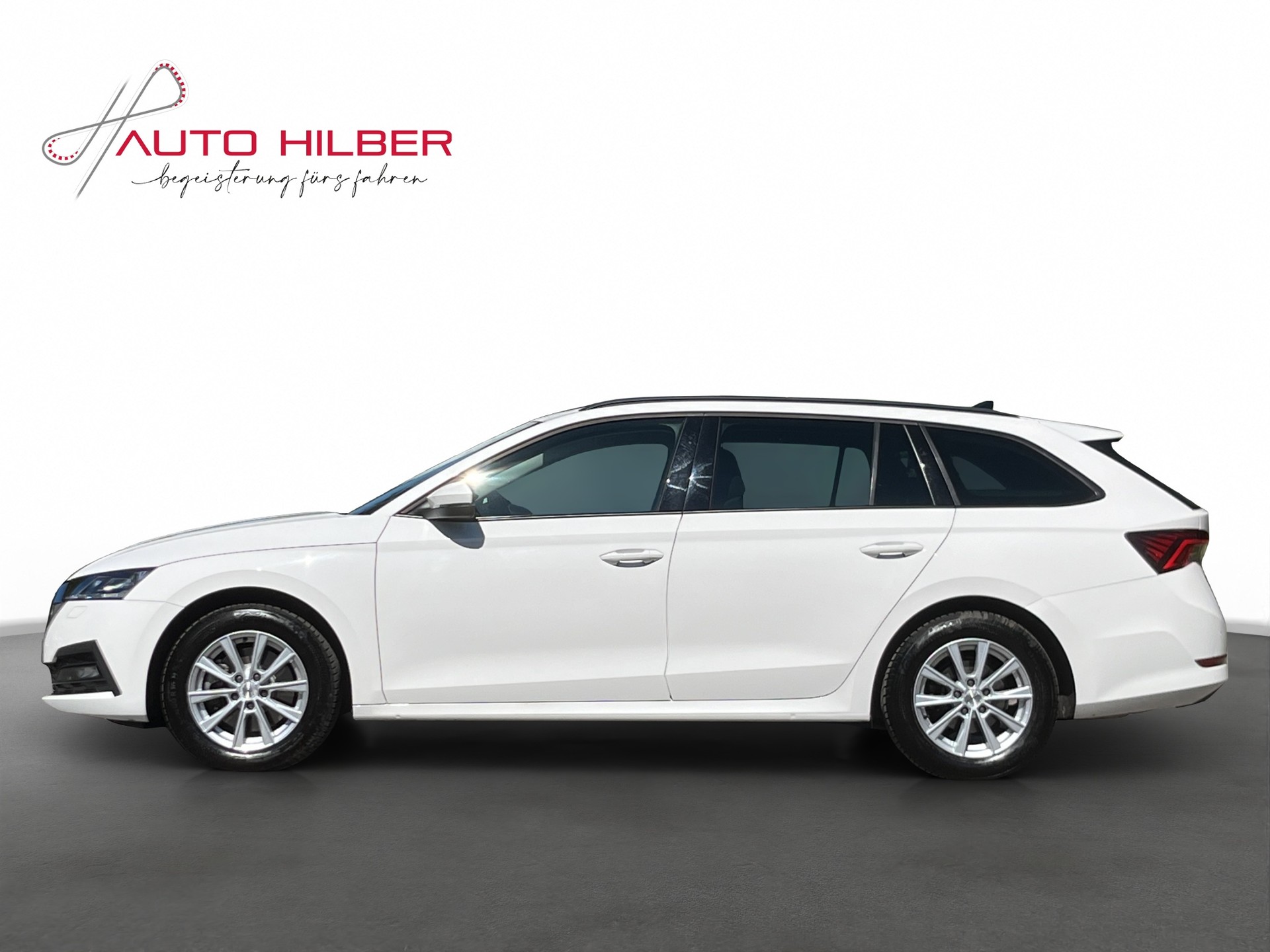 SKODA Octavia Combi 2.0 TDI DSG Ambition 4x4-image-2