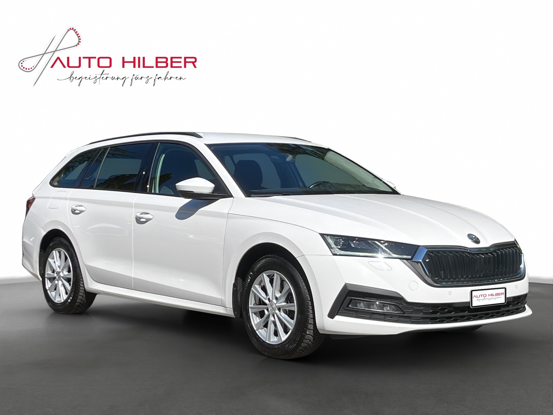 SKODA Octavia Combi 2.0 TDI DSG Ambition 4x4-image-12