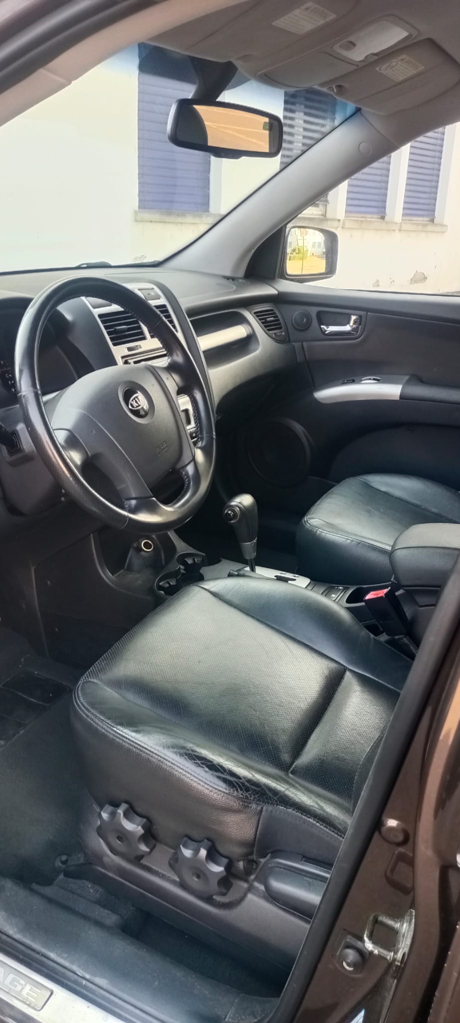 KIA Sportage 2.7 V6 Active-image-4