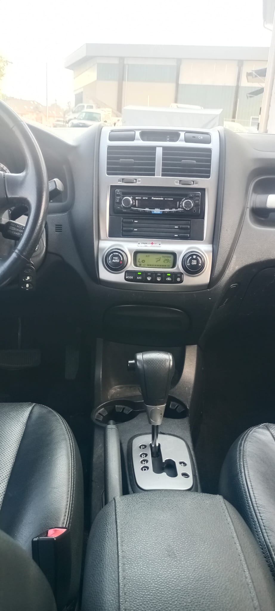 KIA Sportage 2.7 V6 Active-image-6