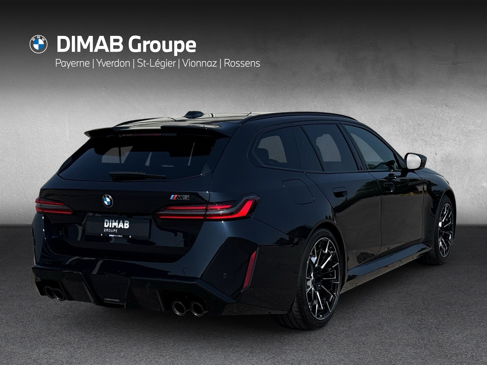 BMW M5 xDrive Touring-image-4