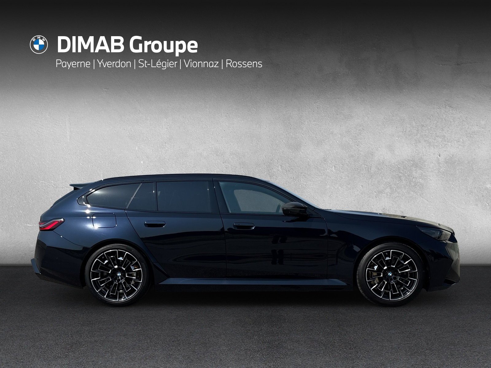 BMW M5 xDrive Touring-image-5