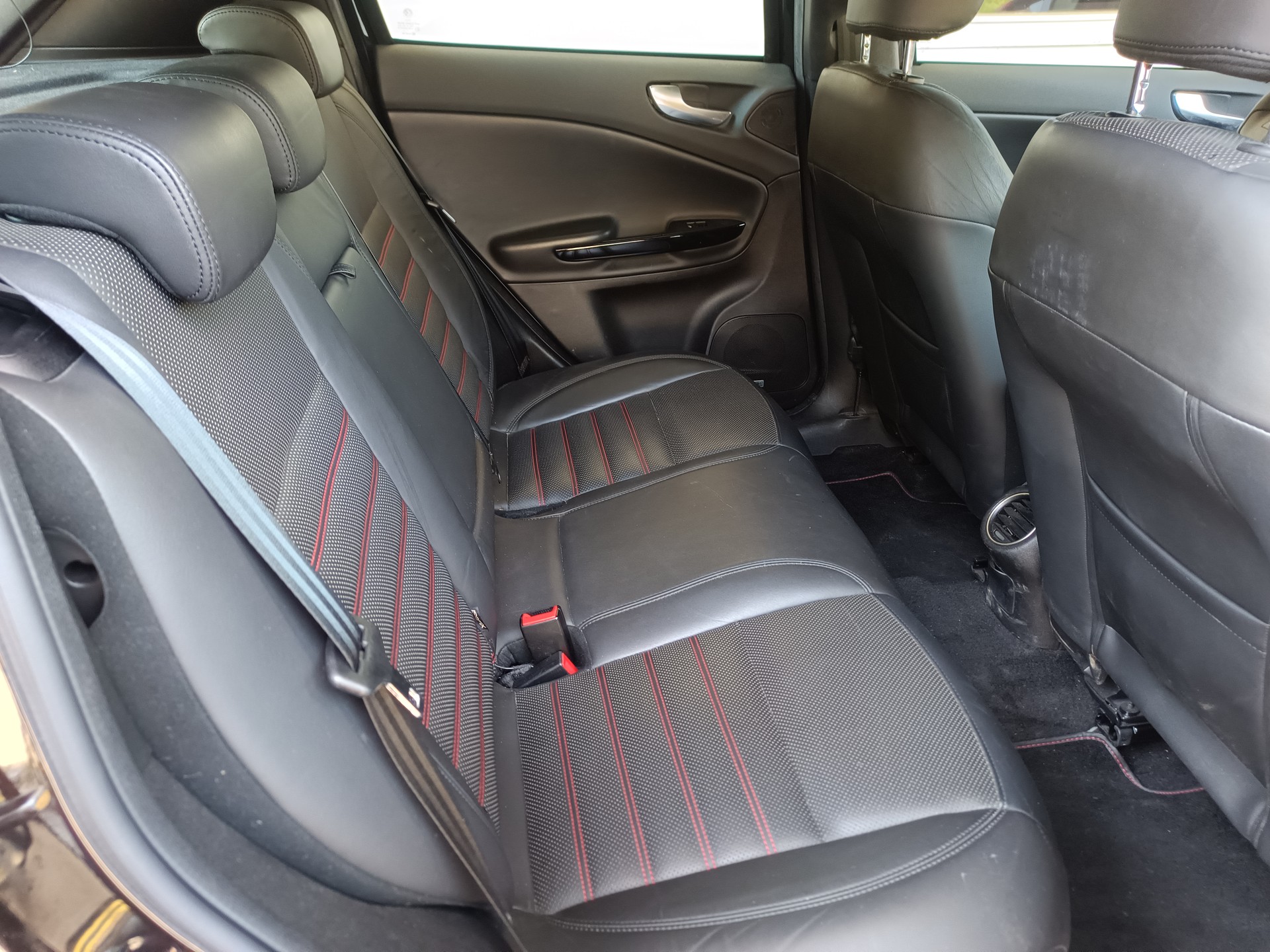 ALFA ROMEO Giulietta 1.4 MultiAir Veloce TCT-image-7