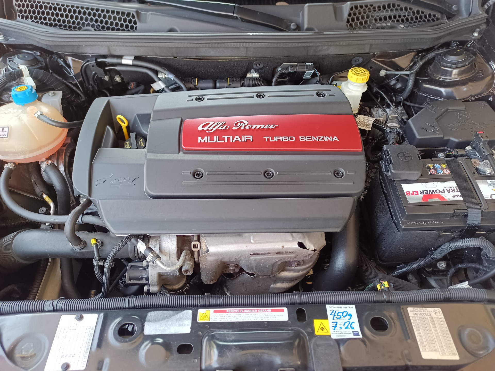 ALFA ROMEO Giulietta 1.4 MultiAir Veloce TCT-image-9