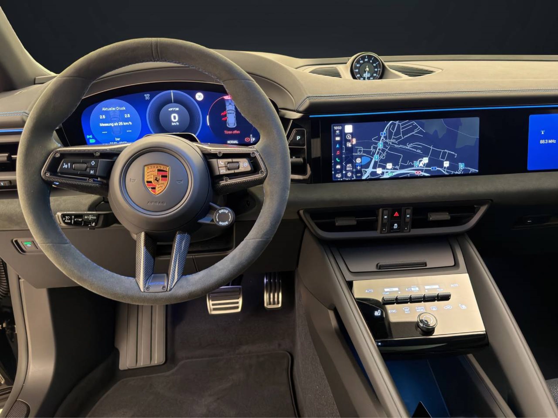 PORSCHE Macan GTS-image-13