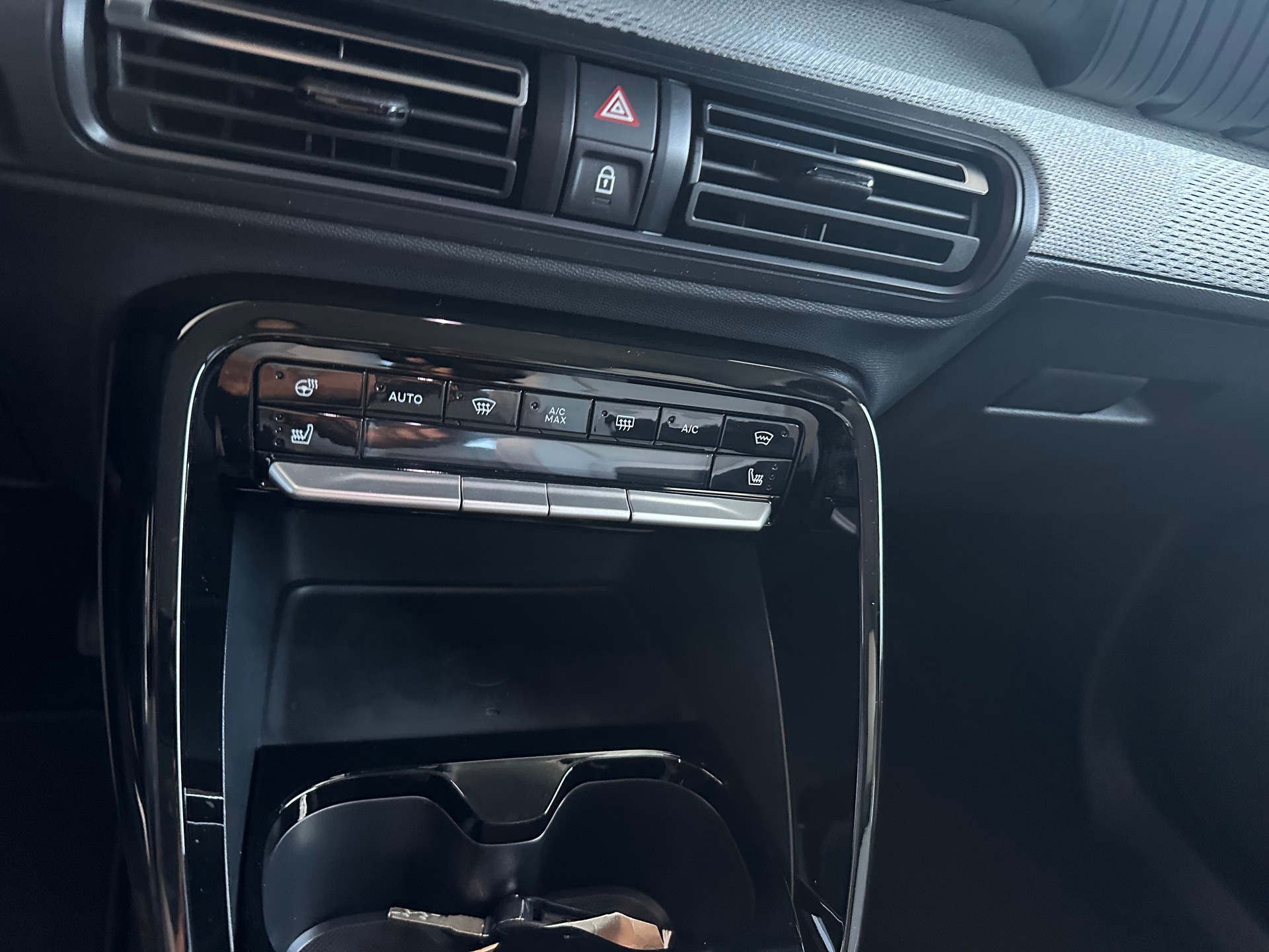 CITROEN C3 Aircross 1.2 MHEV Max-image-7