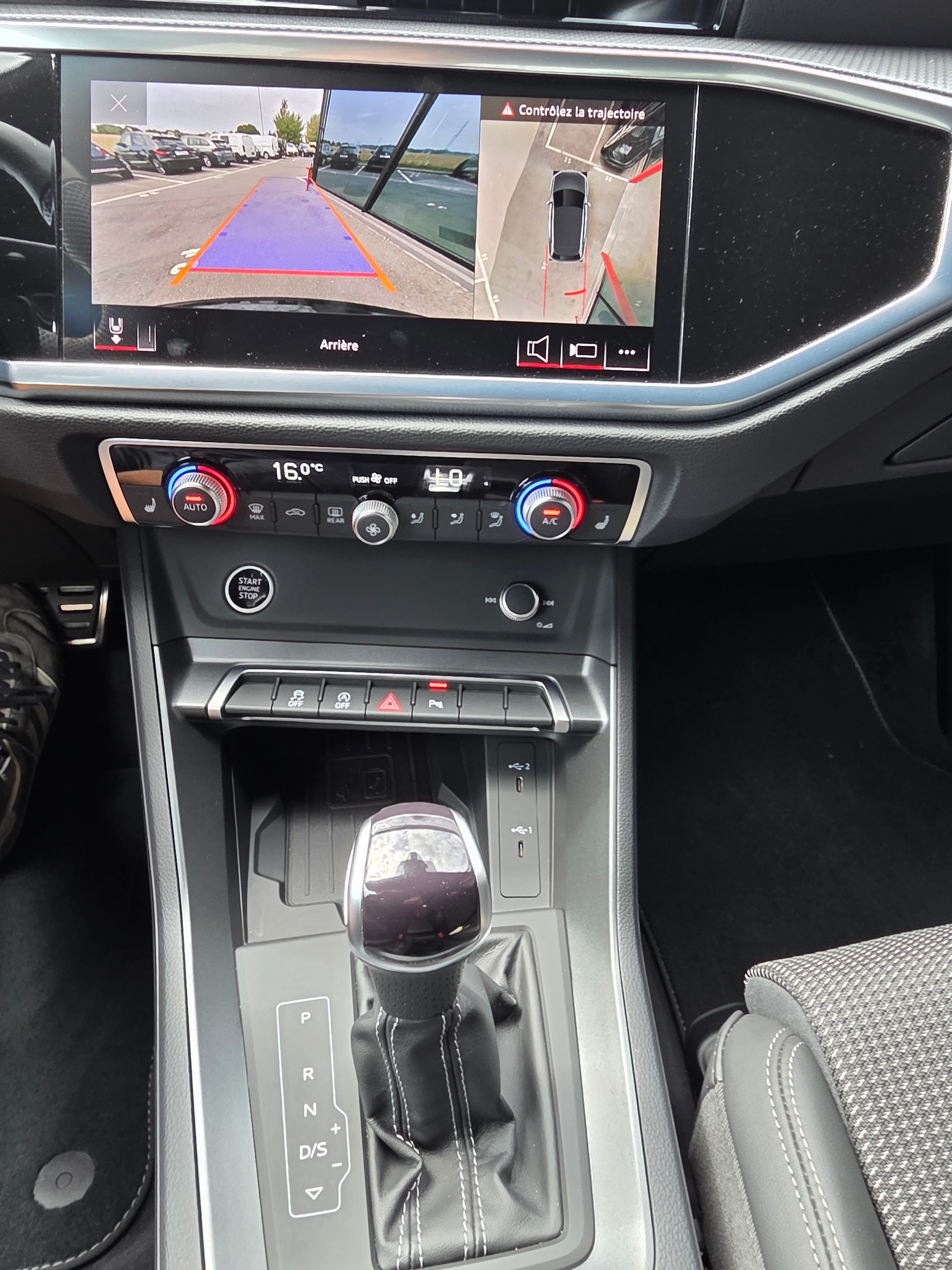 AUDI Q3 35 TFSI S line Attraction S-tronic-image-9