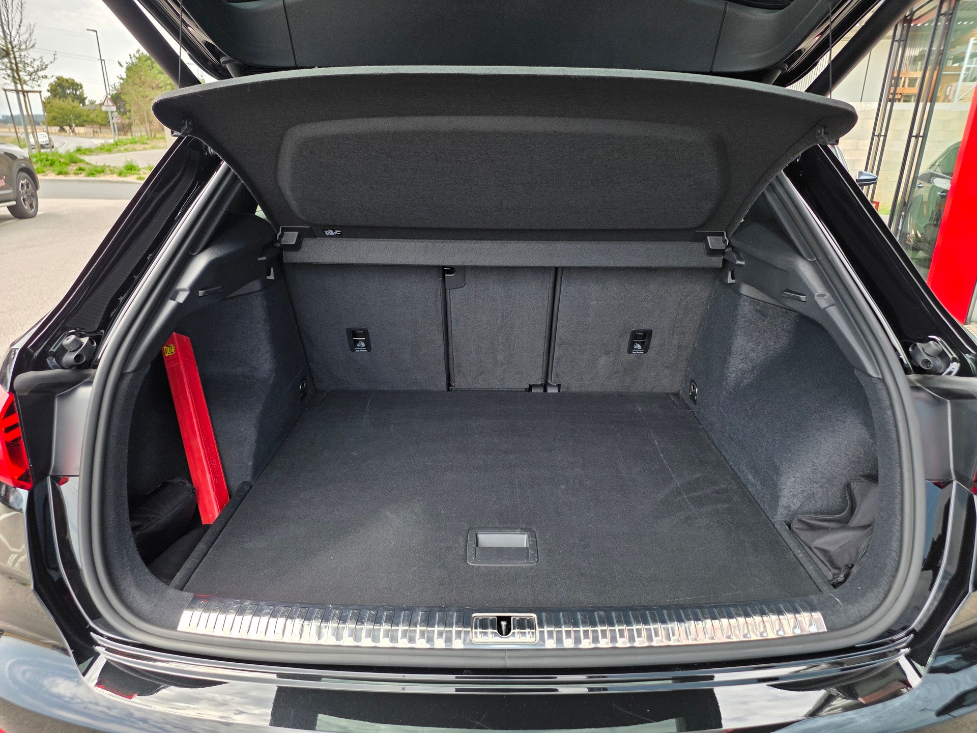 AUDI Q3 35 TFSI S line Attraction S-tronic-image-5