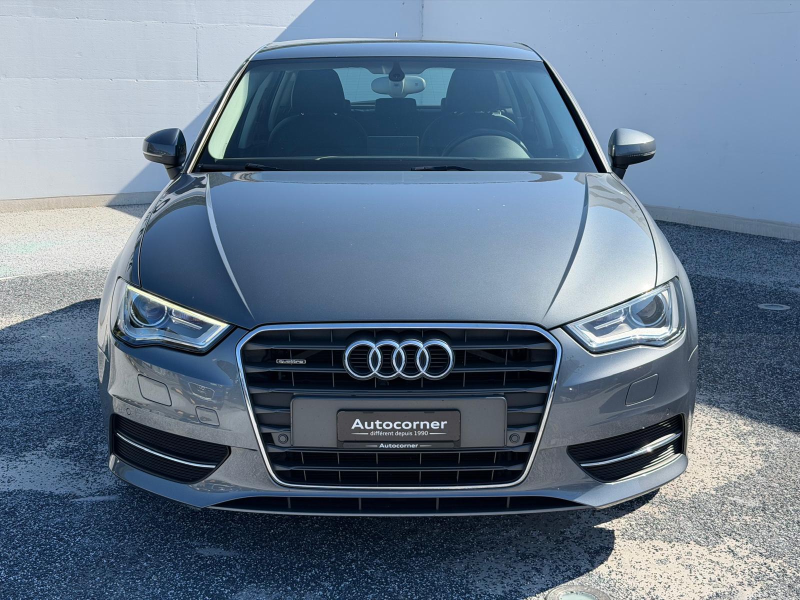 AUDI A3 Sportback 1.8 TFSI Ambiente quattro S-tronic-image-2