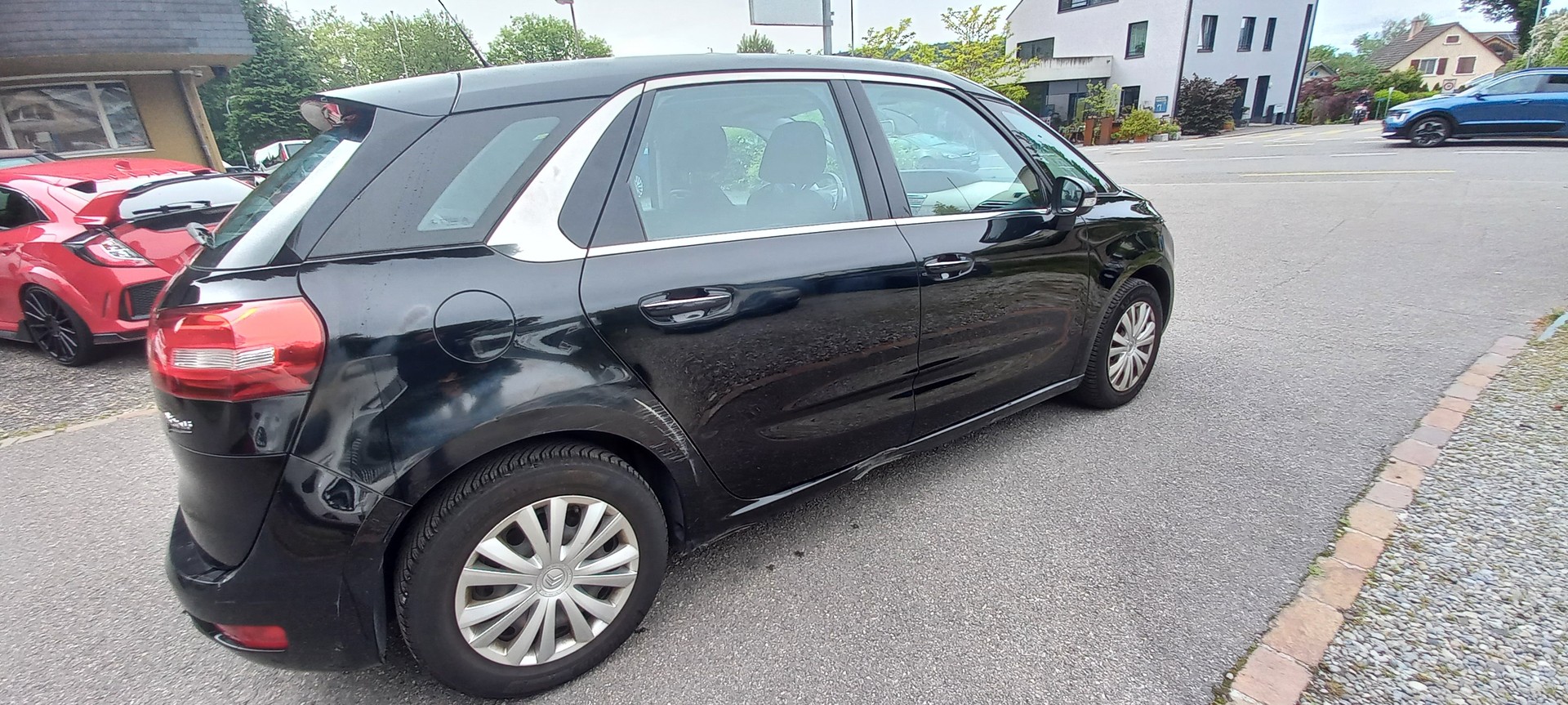 CITROEN C4 Picasso 1.6i 16V THP Intensive-image-4