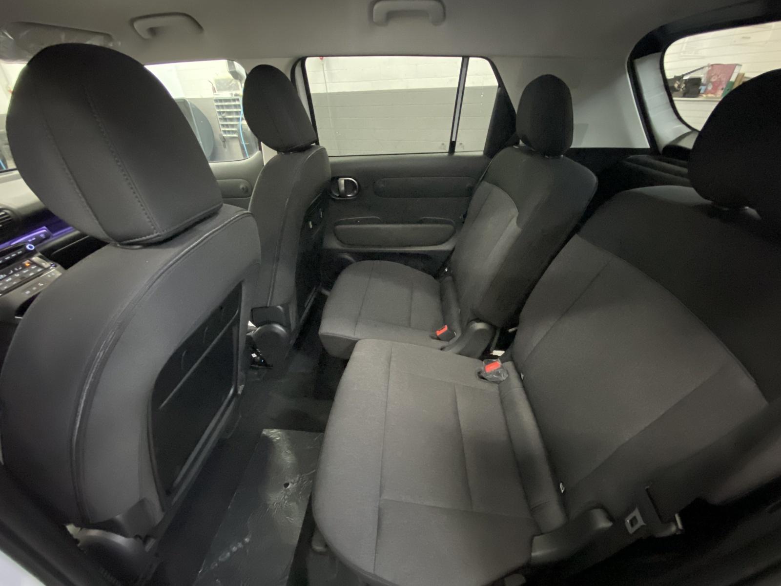 HYUNDAI Inster 49 kWh Electric Vertex-image-17