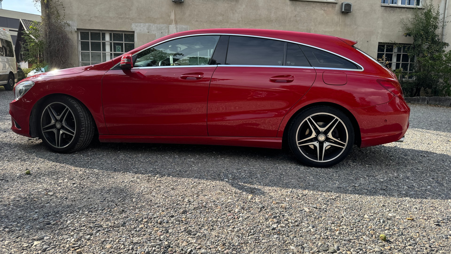 MERCEDES-BENZ CLA 220-image-6