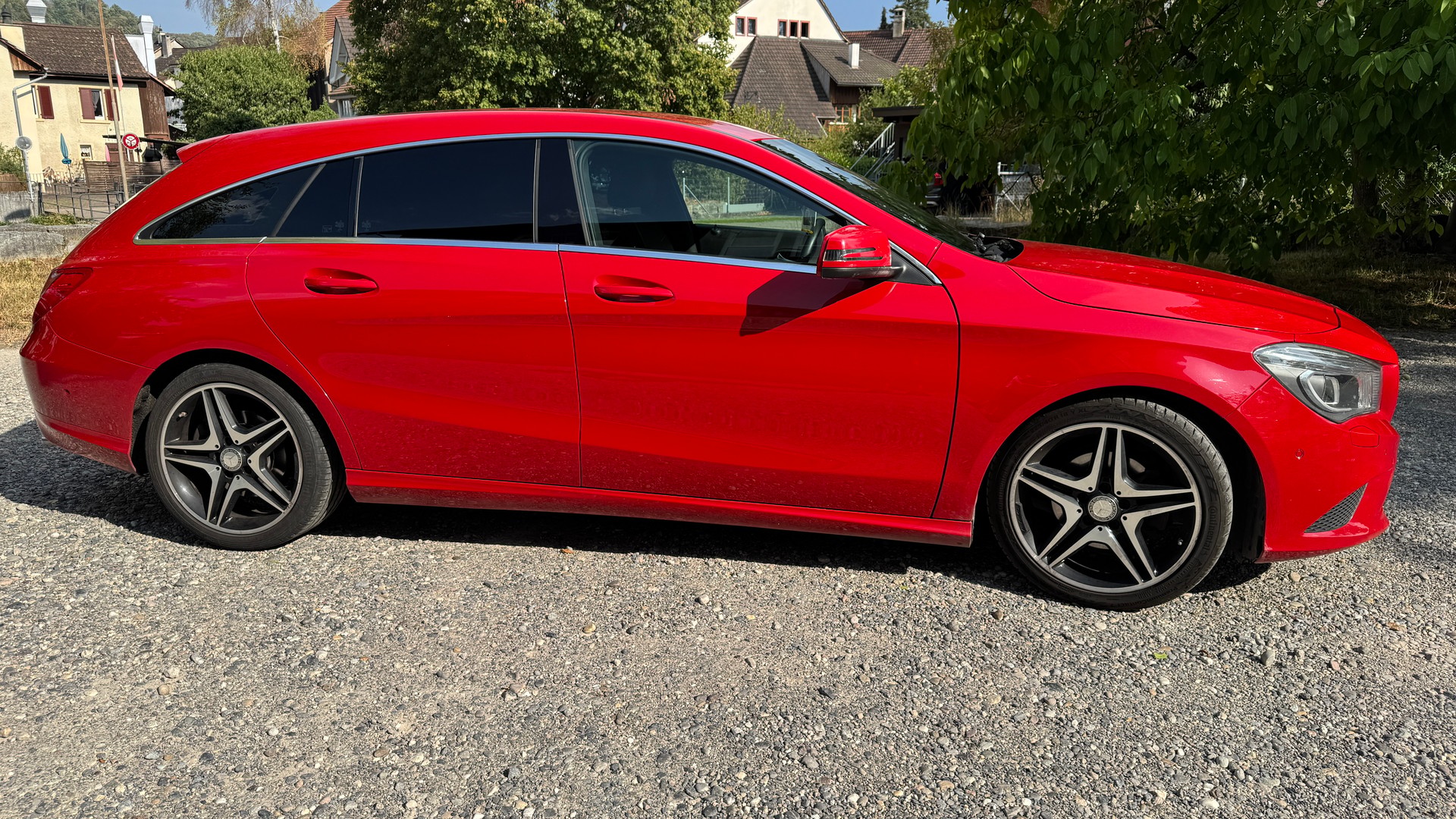 MERCEDES-BENZ CLA 220-image-2
