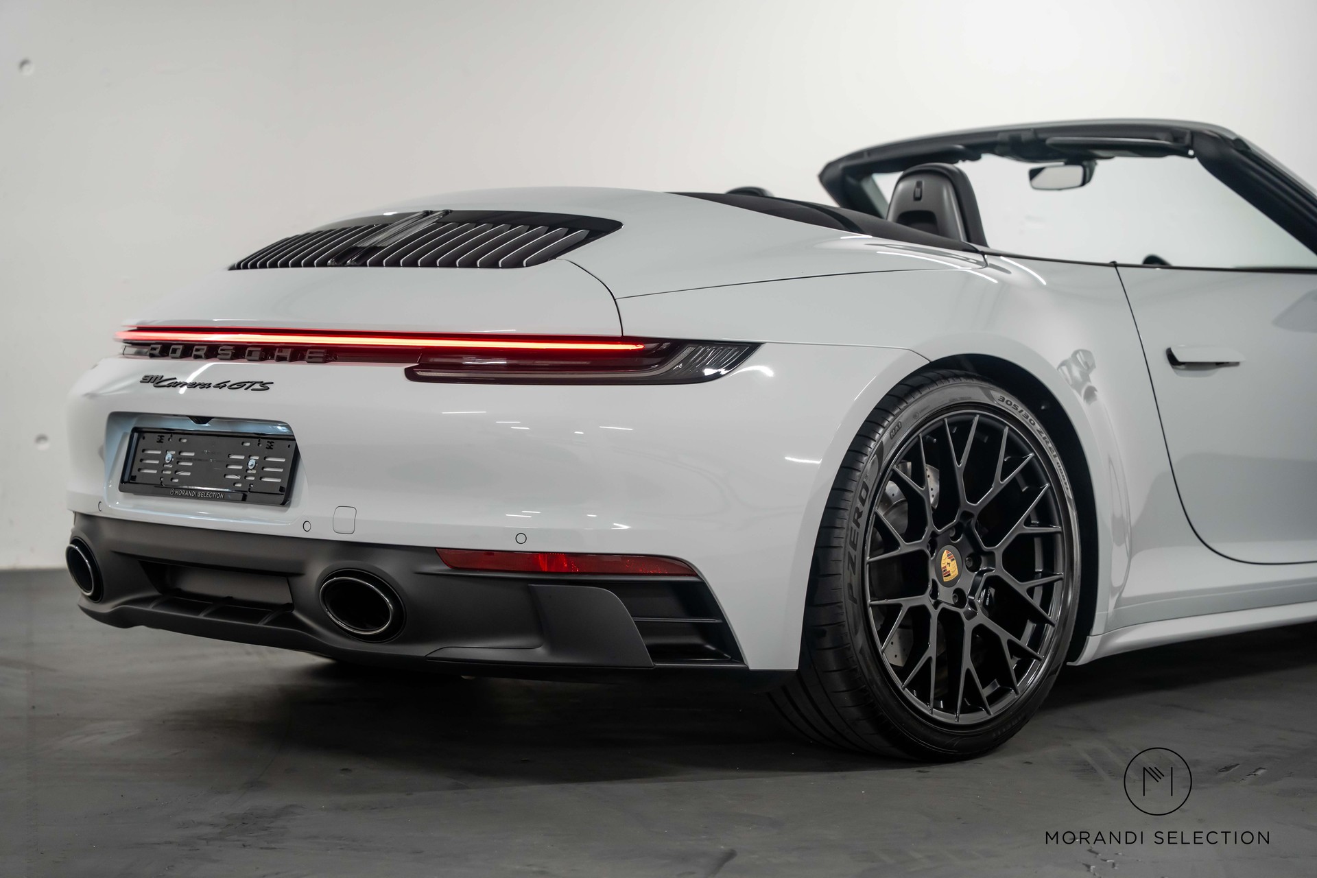 PORSCHE 911 Cabriolet 3.0 Carrera 4 GTS PDK-image-5
