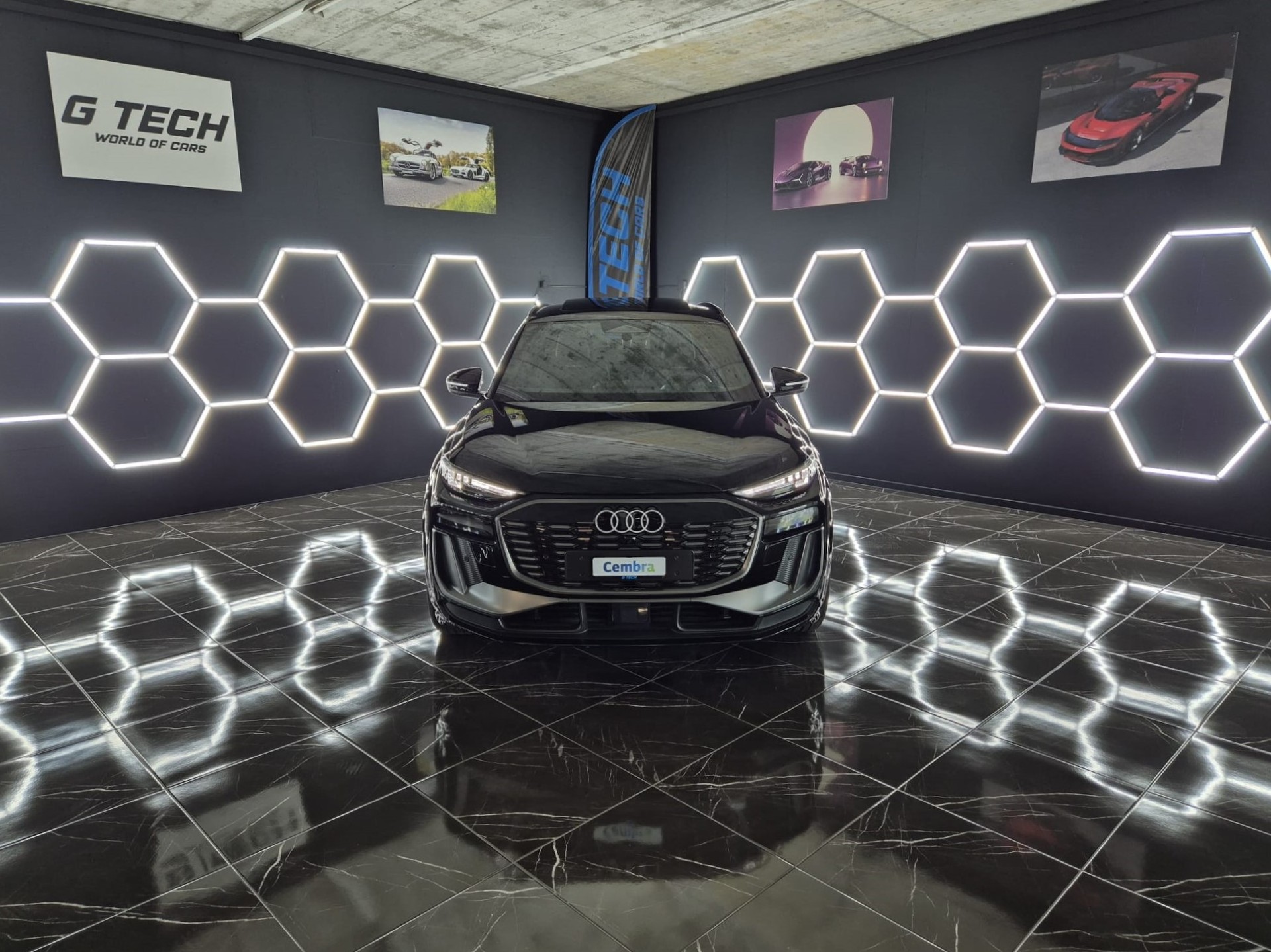AUDI Q6 e-tron quattro S-LINE-image-5