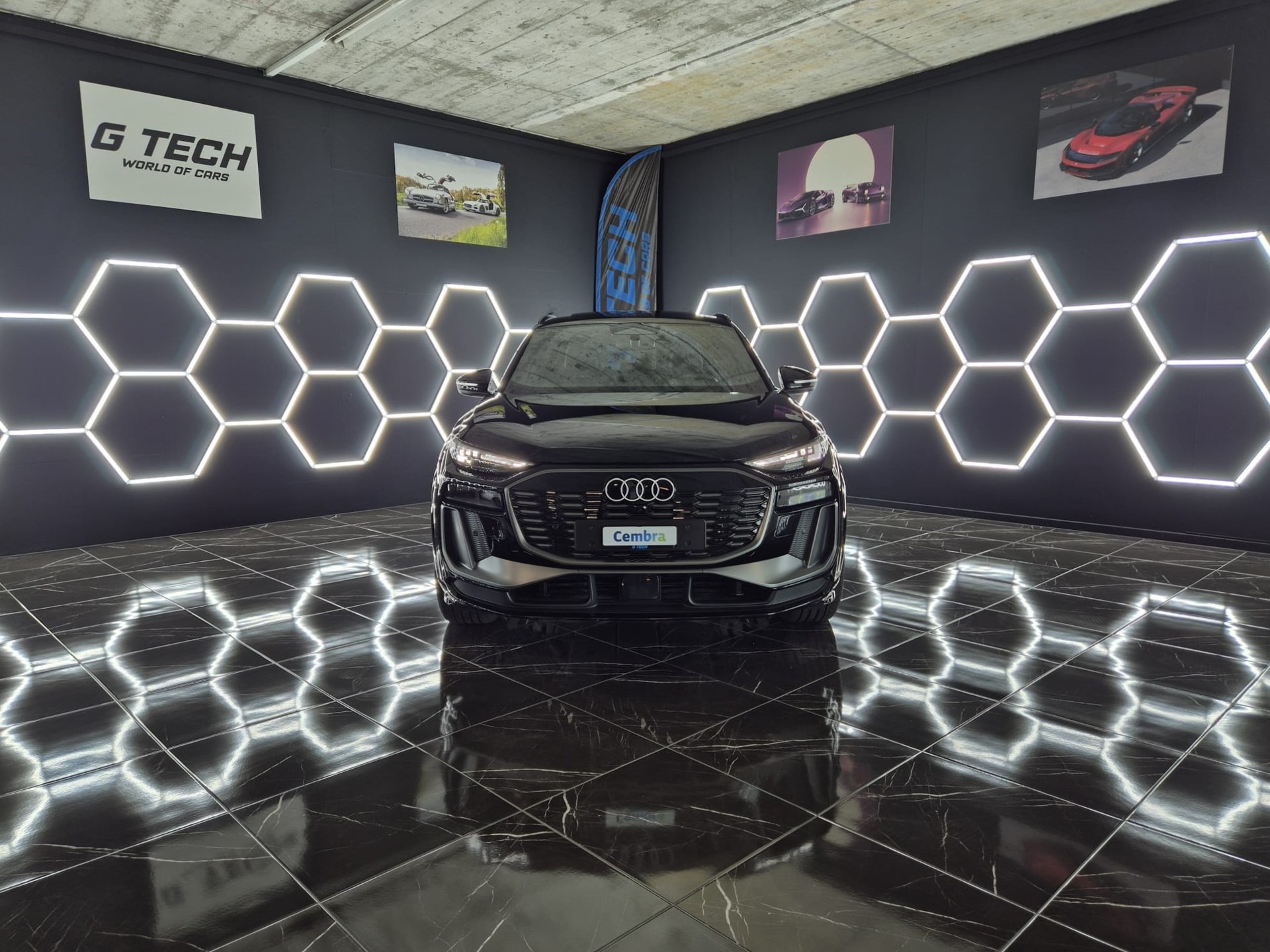 AUDI Q6 e-tron quattro S-LINE-image-7