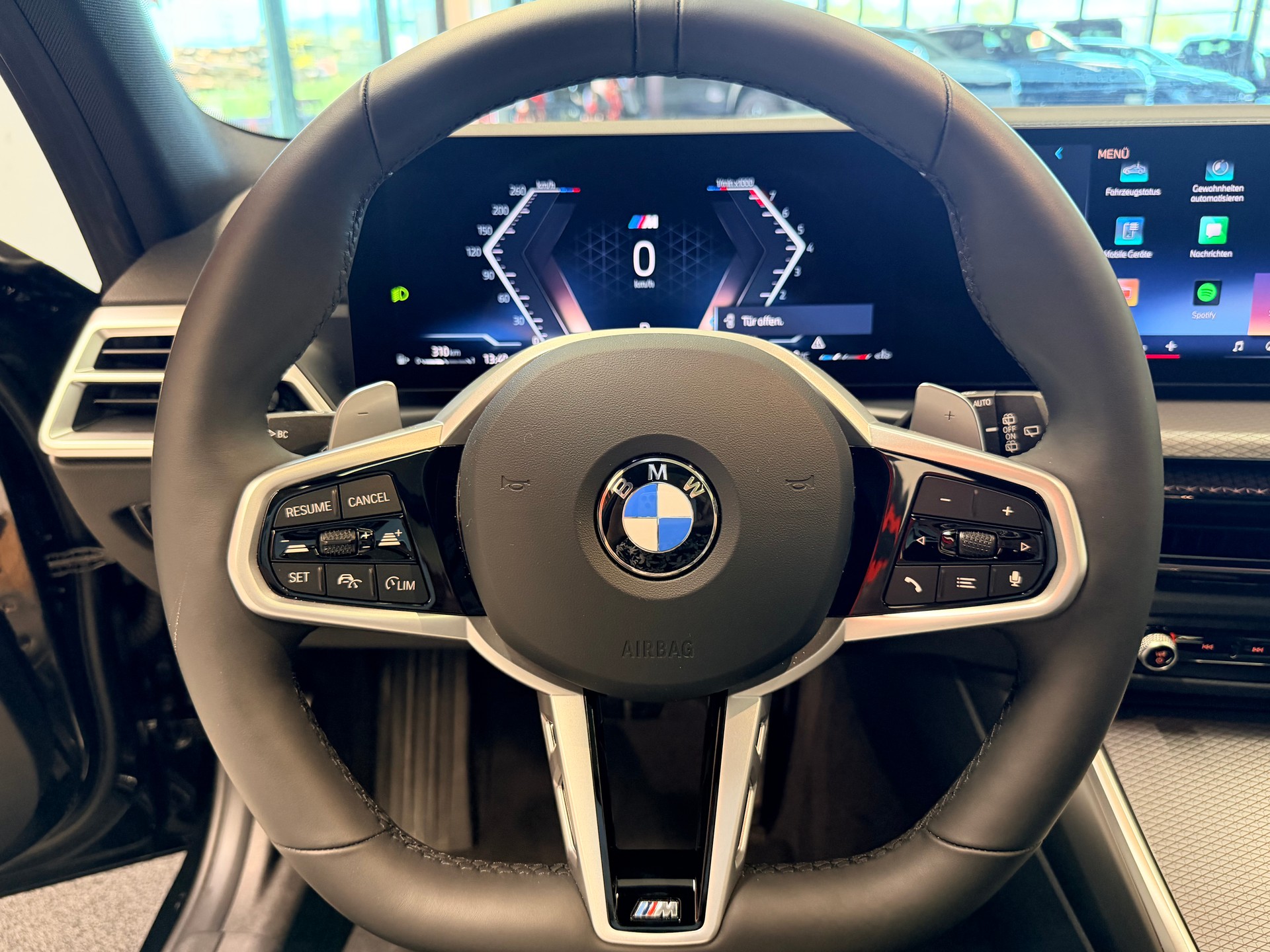 BMW 330i Touring xDrive Steptronic M Sport-image-26